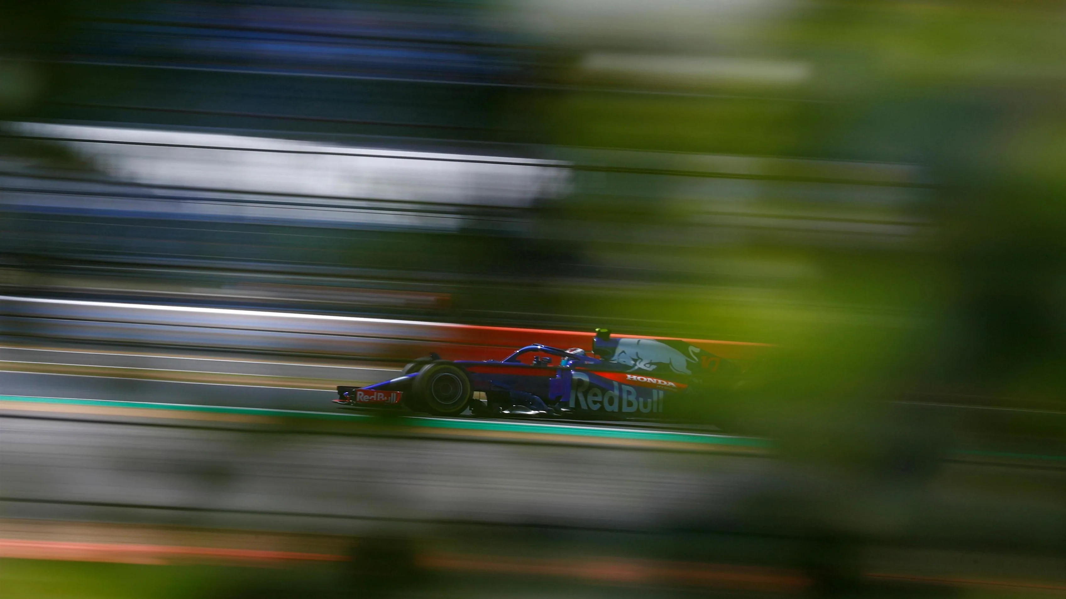 Pierre Gasly (FRA) Scuderia Toro Rosso STR13 at Formula One World Championship, Rd10, British Grand Prix, Qualifying, Silverstone, England, Saturday 7 July 2018. © Manuel Goria/Sutton Images