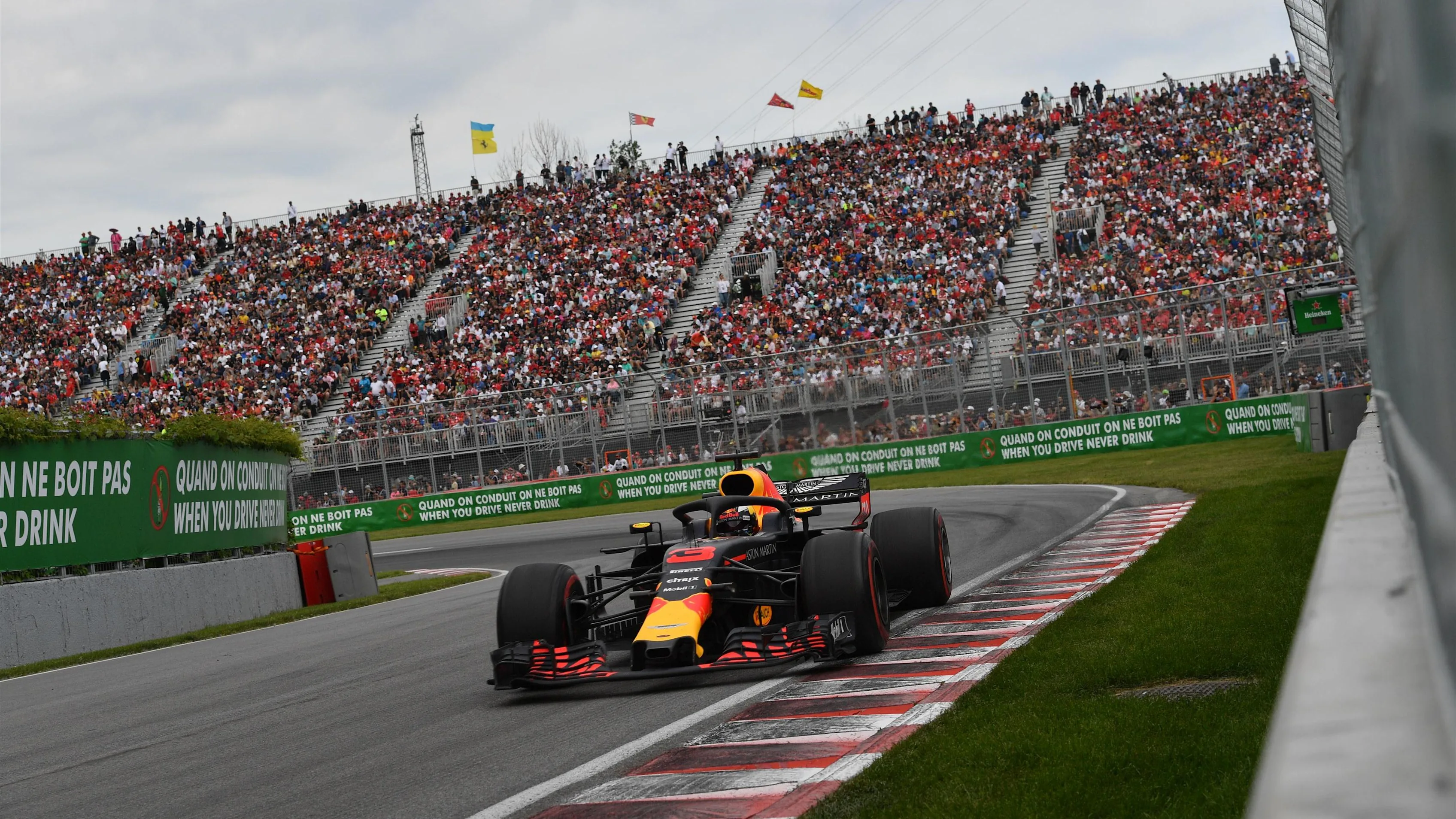 Daniel Ricciardo (AUS) Red Bull Racing RB14 at Formula One World Championship, Rd7, Canadian Grand