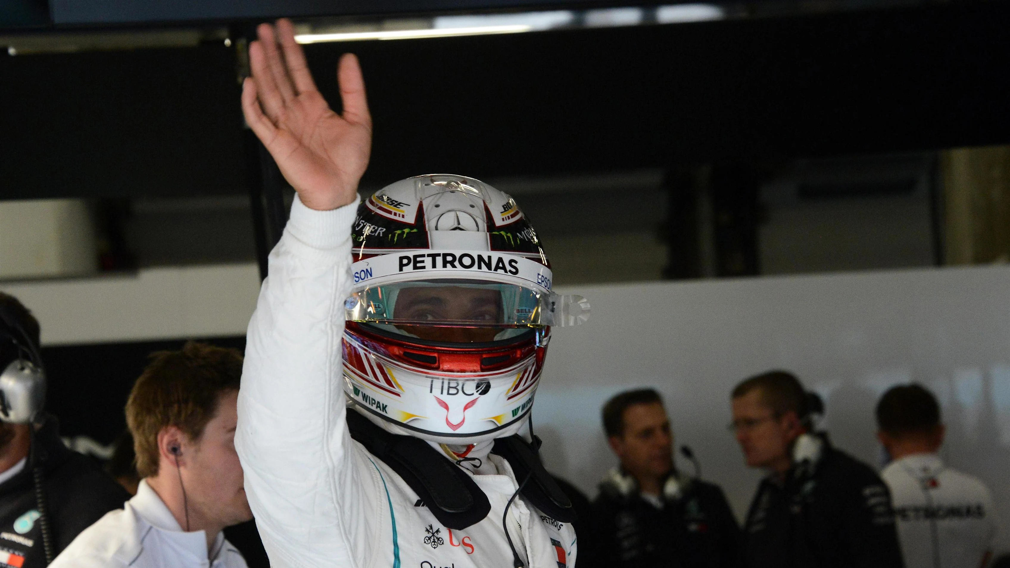 Lewis Hamilton (GBR) Mercedes-AMG F1 waves at Formula One World Championship, Rd3, Chinese Grand Prix, Practice, Shanghai, China, Friday 13 April 2018. © Rubio/Sutton Images