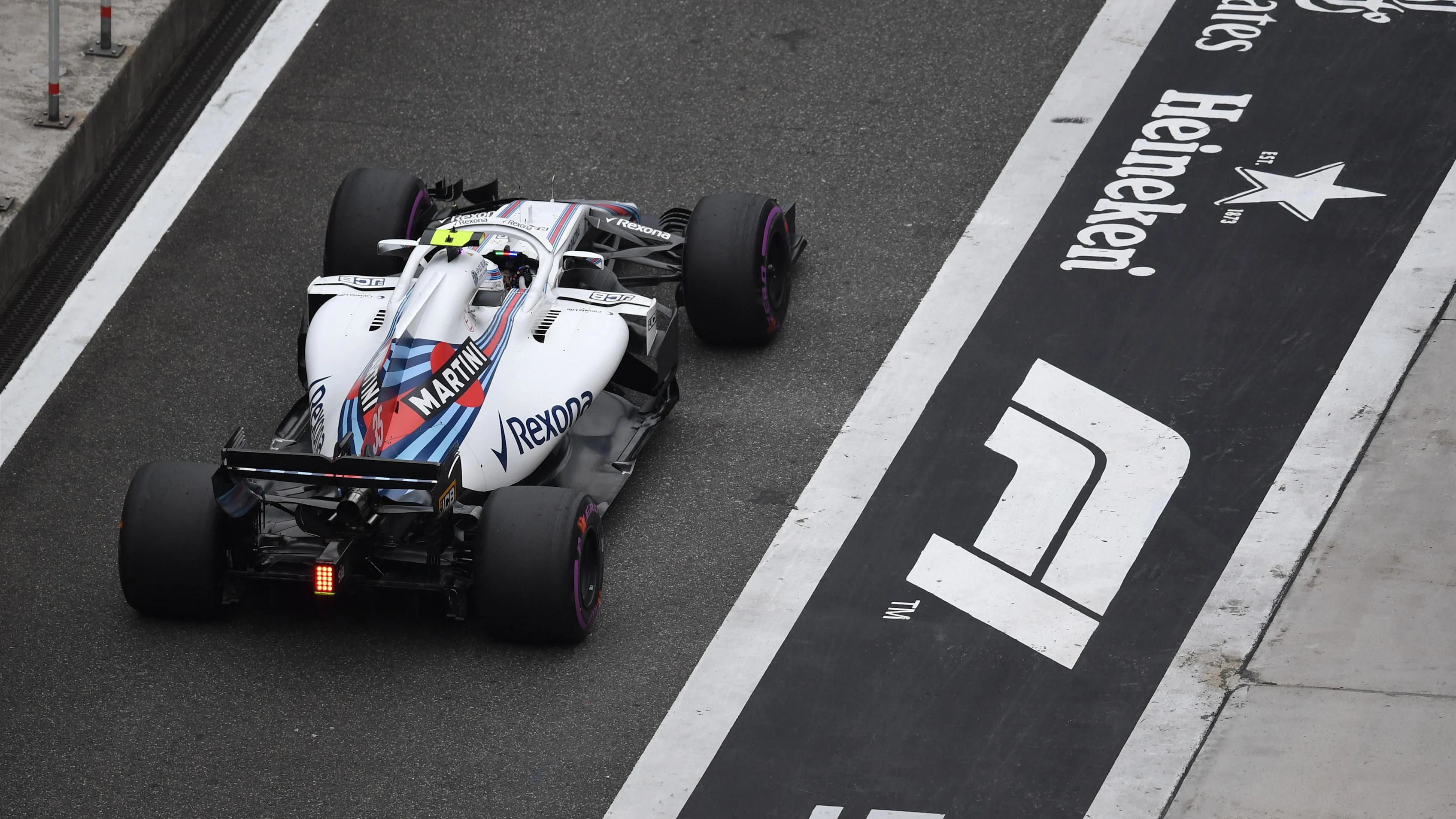 Sergey Sirotkin (RUS) Williams FW41 at Formula One World Championship, Rd3, Chinese Grand Prix, Qualifying, Shanghai, China, Saturday 14 April 2018. © Simon Galloway/Sutton Images