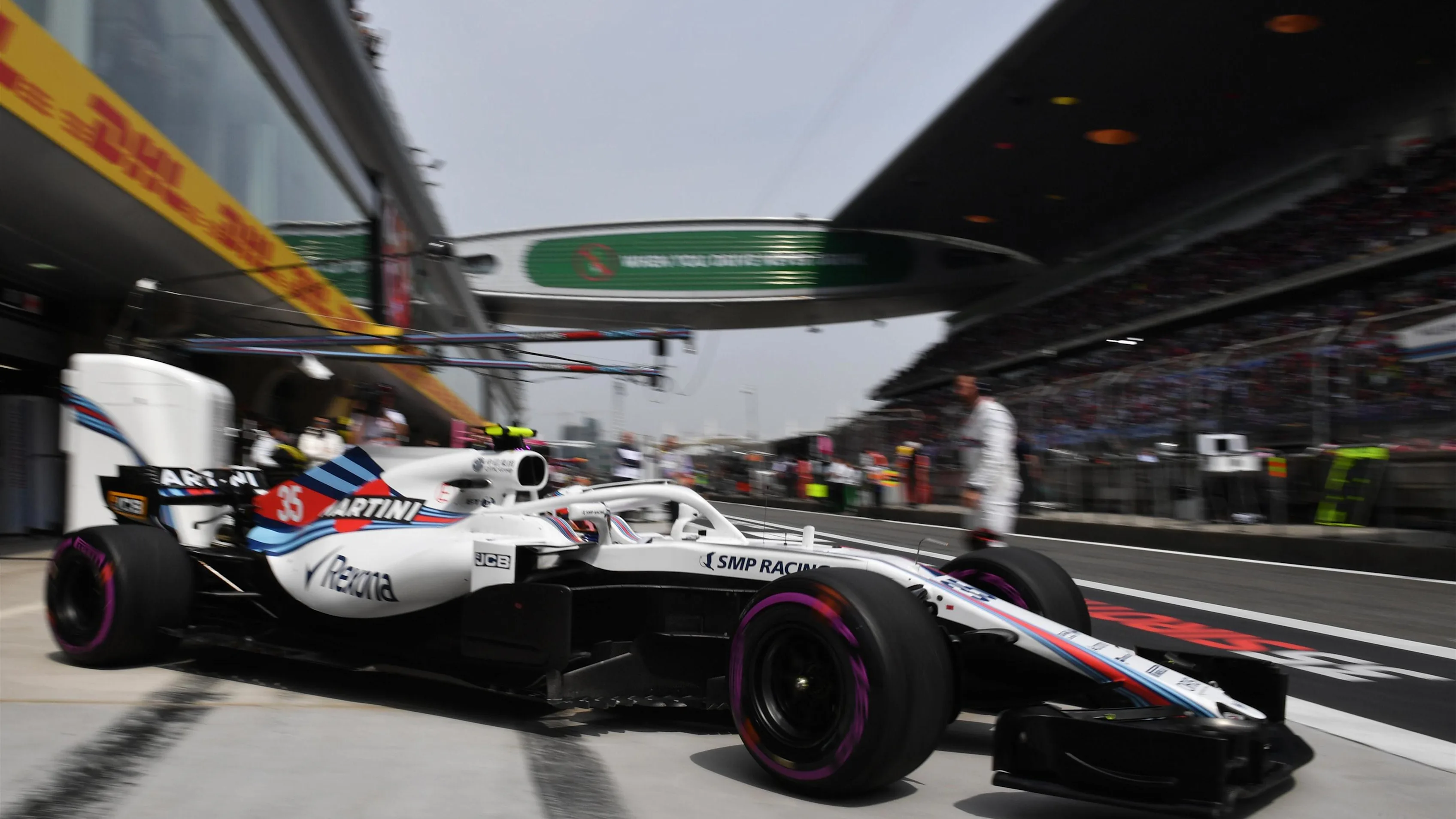 Sergey Sirotkin (RUS) Williams FW41 at Formula One World Championship, Rd3, Chinese Grand Prix, Race, Shanghai, China, Sunday 15 April 2018. © Mark Sutton/Sutton Images
