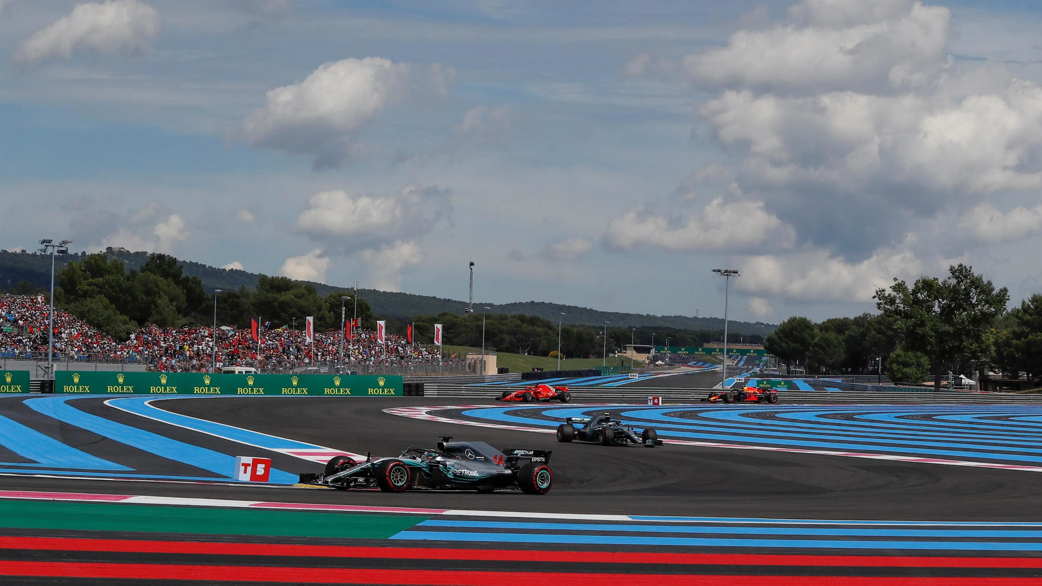 Lewis Hamilton (GBR) Mercedes-AMG F1 W09 EQ Power+ at Formula One World Championship, Rd8, French