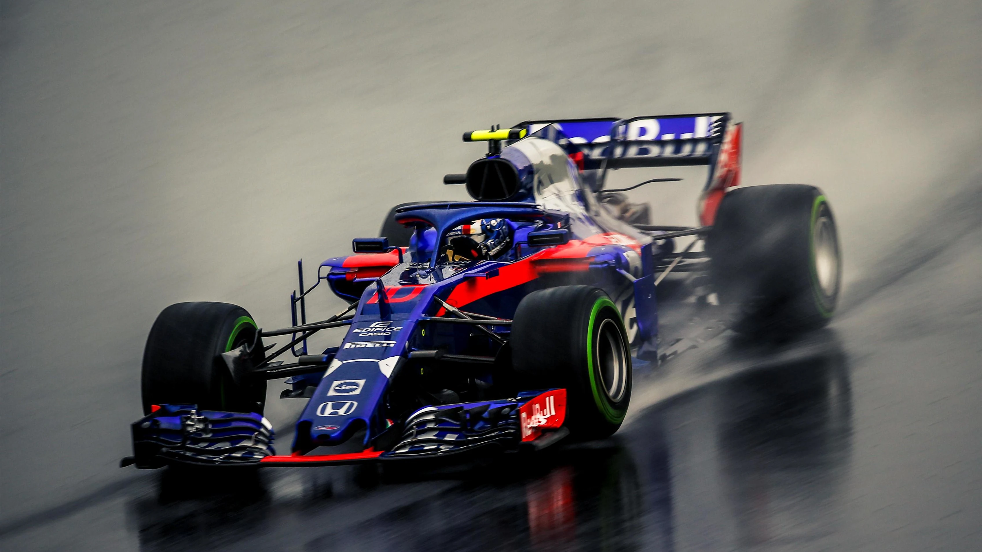 Pierre Gasly (FRA) Scuderia Toro Rosso STR13 at Formula One World Championship, Rd12, Hungarian