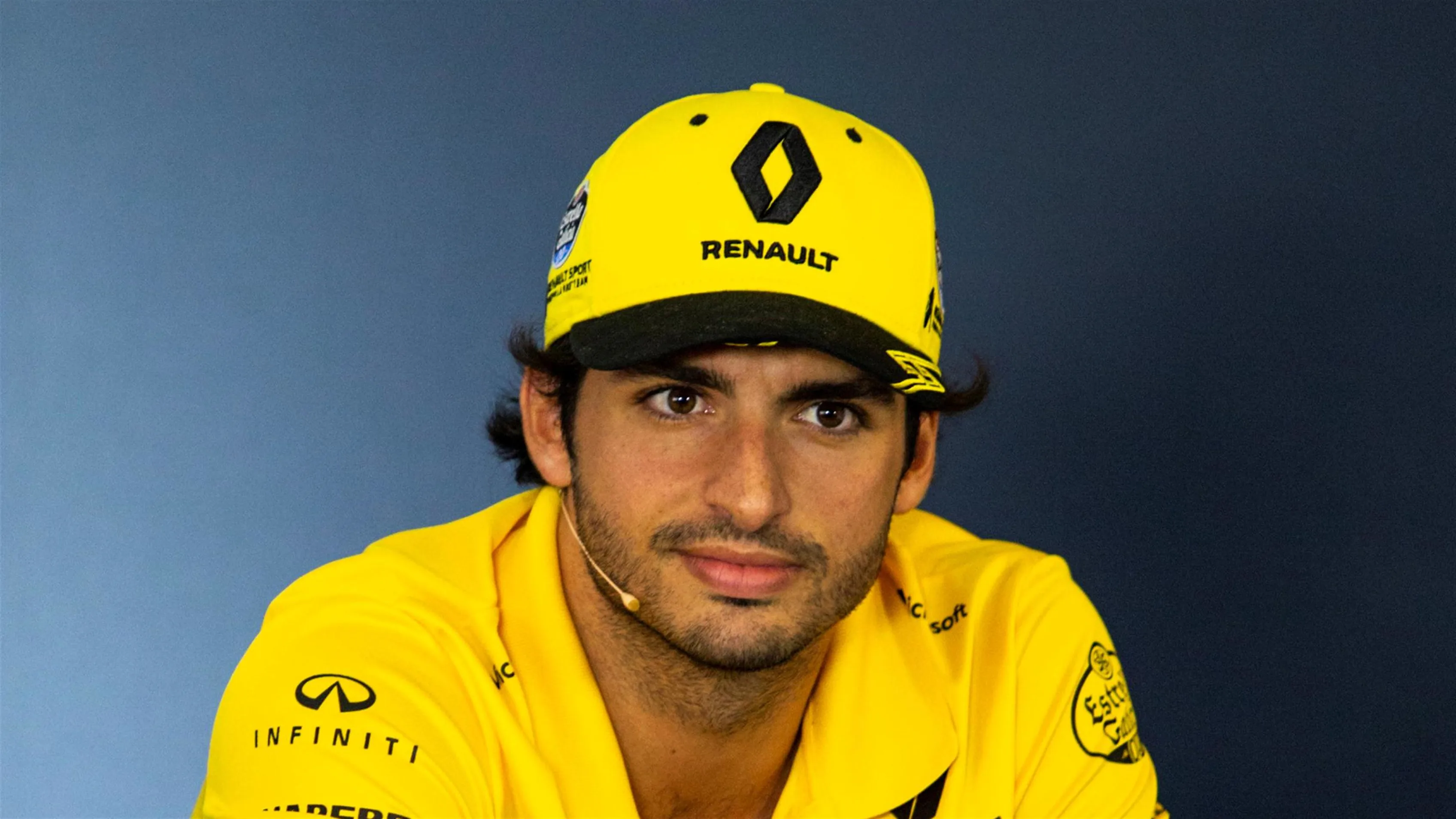 Carlos Sainz jr (ESP) Renault Sport F1 Team in the Press Conference at Formula One World
