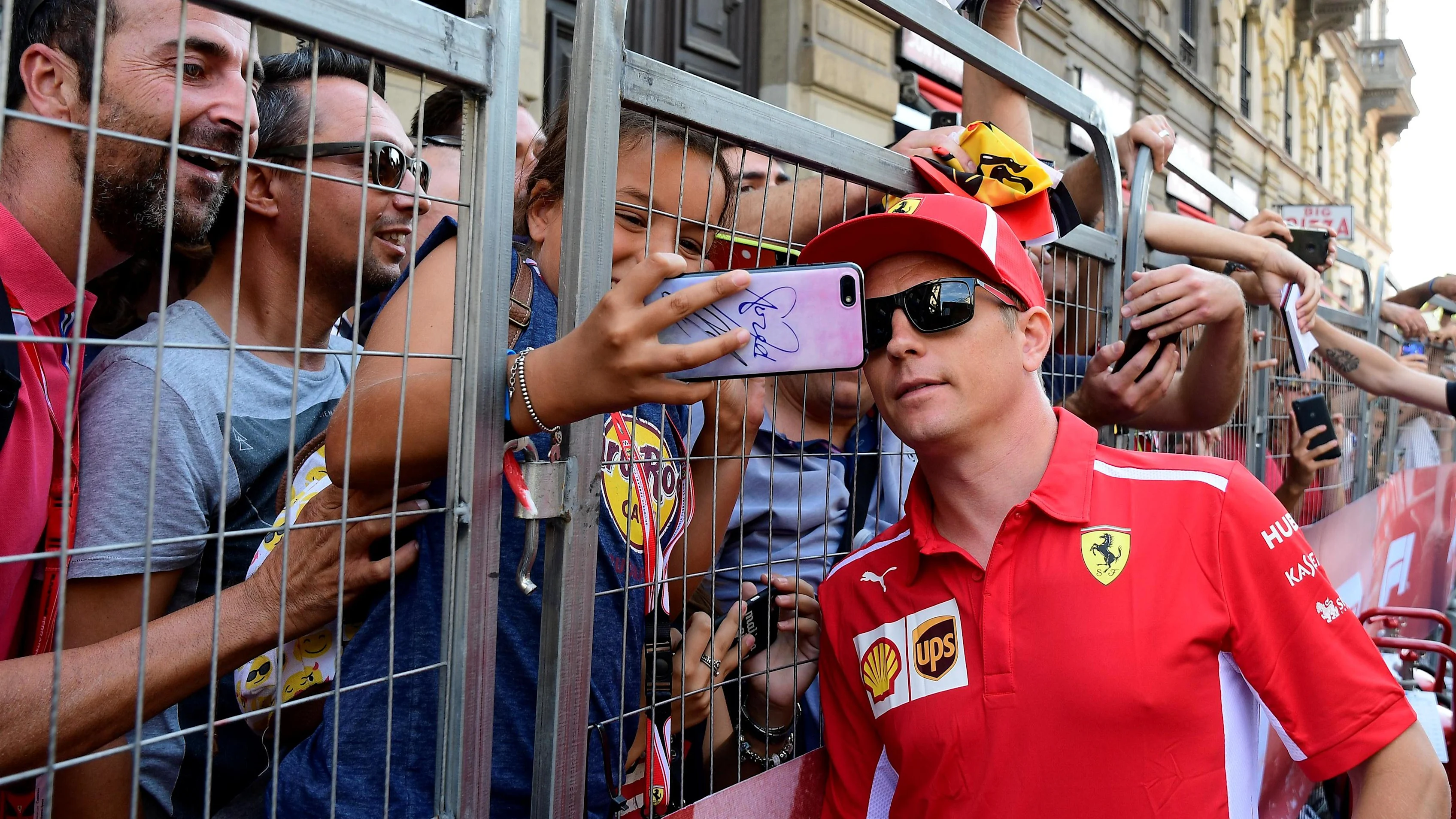 Kimi Raikkonen, Ferrari fans selfie at Formula One World Championship, Rd14, Italian Grand Prix, F1