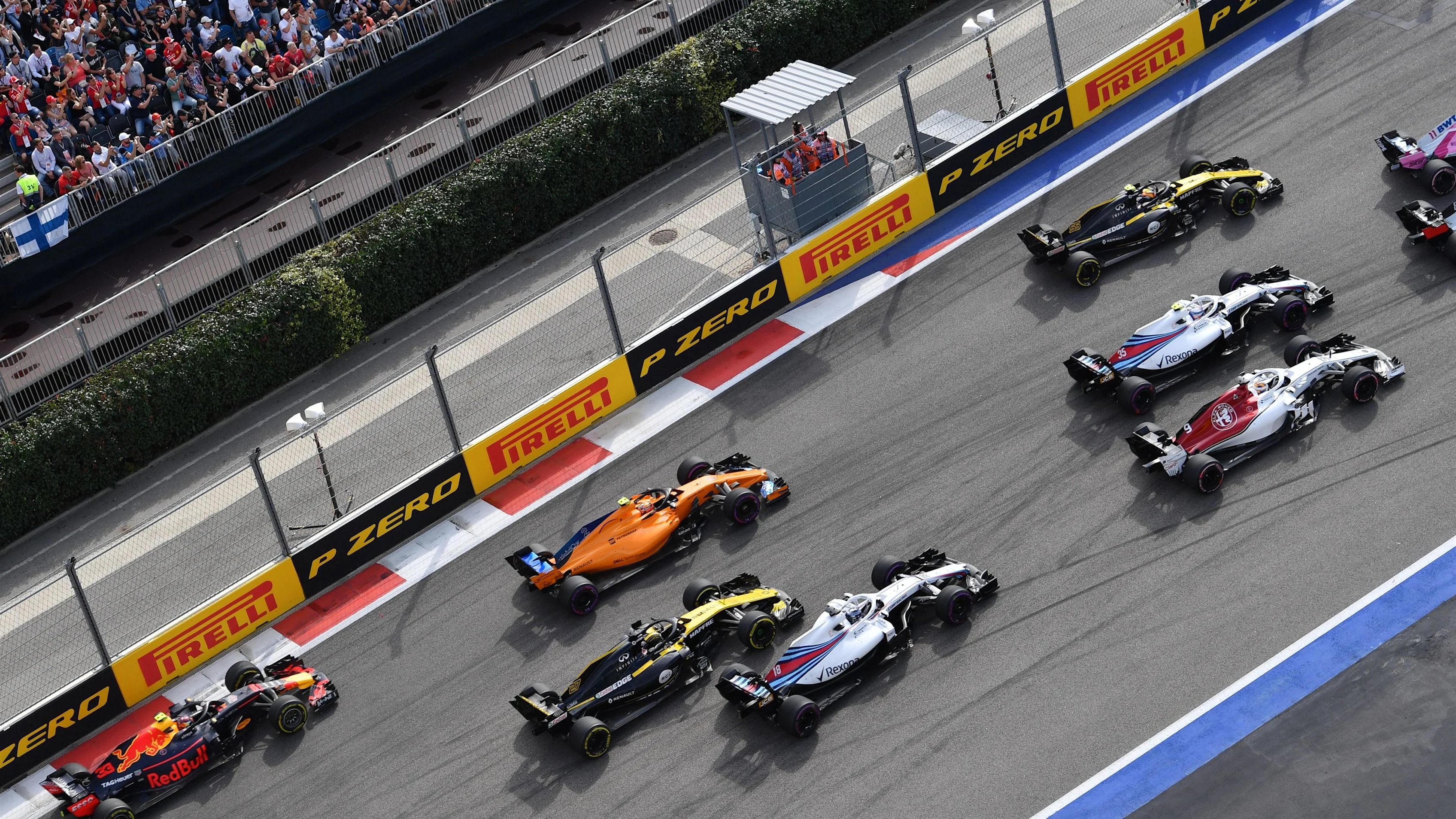 The start of the race at Formula One World Championship, Rd16, Russian Grand Prix, Race, Sochi