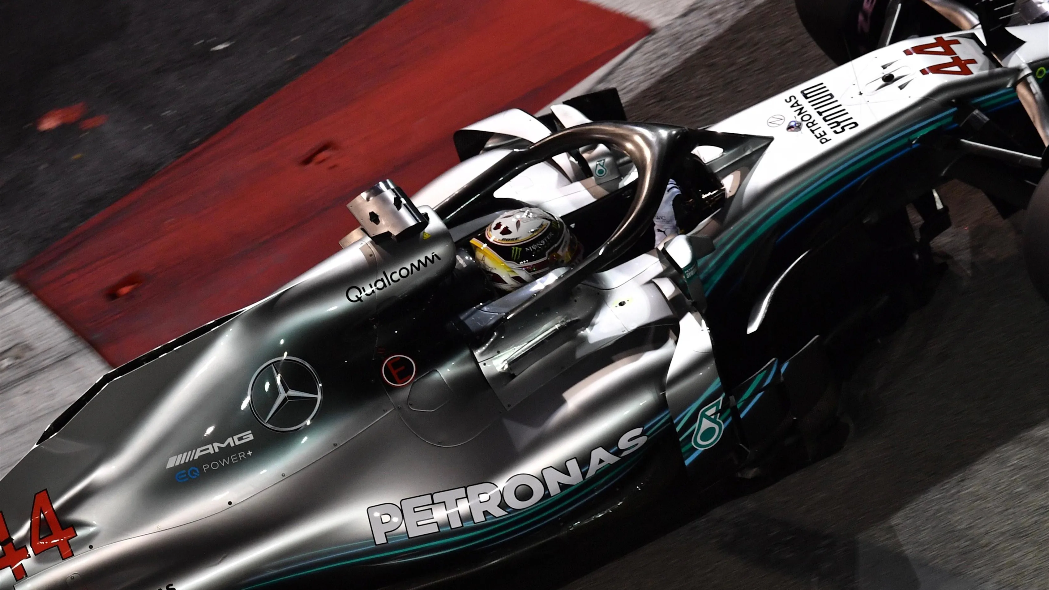 Lewis Hamilton, Mercedes-AMG F1 W09 EQ Power+ at Formula One World Championship, Rd15, Singapore