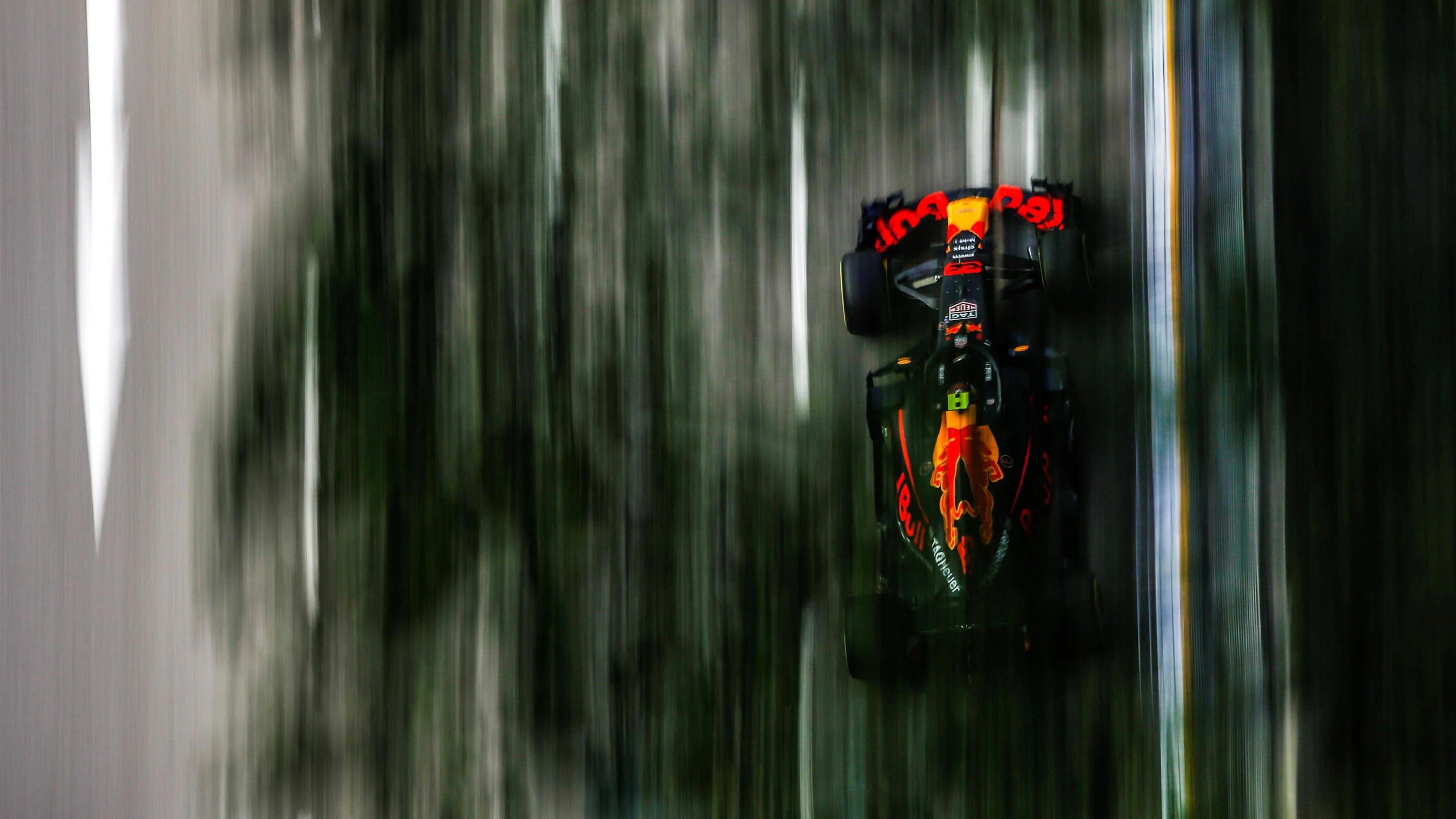 Max Verstappen, Red Bull Racing RB14 at Formula One World Championship, Rd15, Singapore Grand Prix,