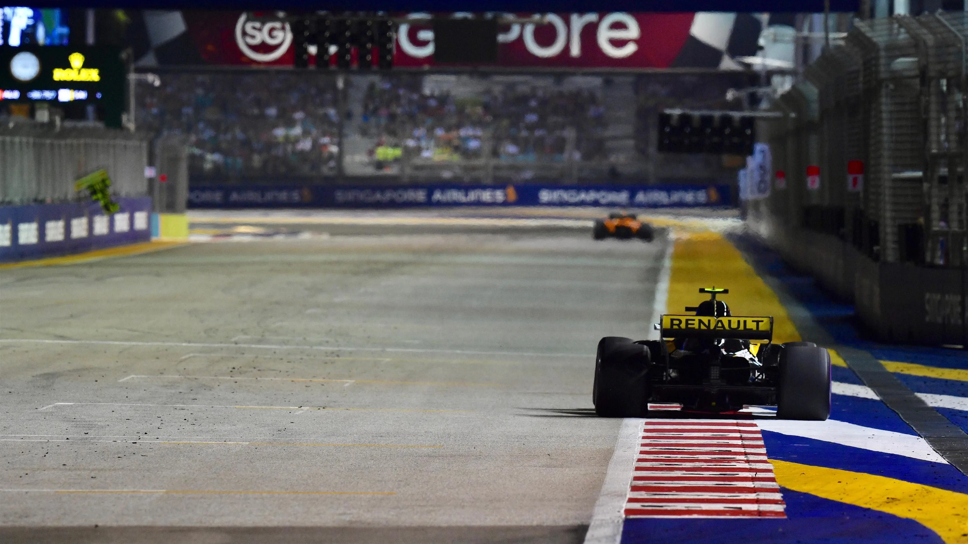 Carlos Sainz Jr, Renault Sport F1 Team R.S. 18 at Formula One World Championship, Rd15, Singapore