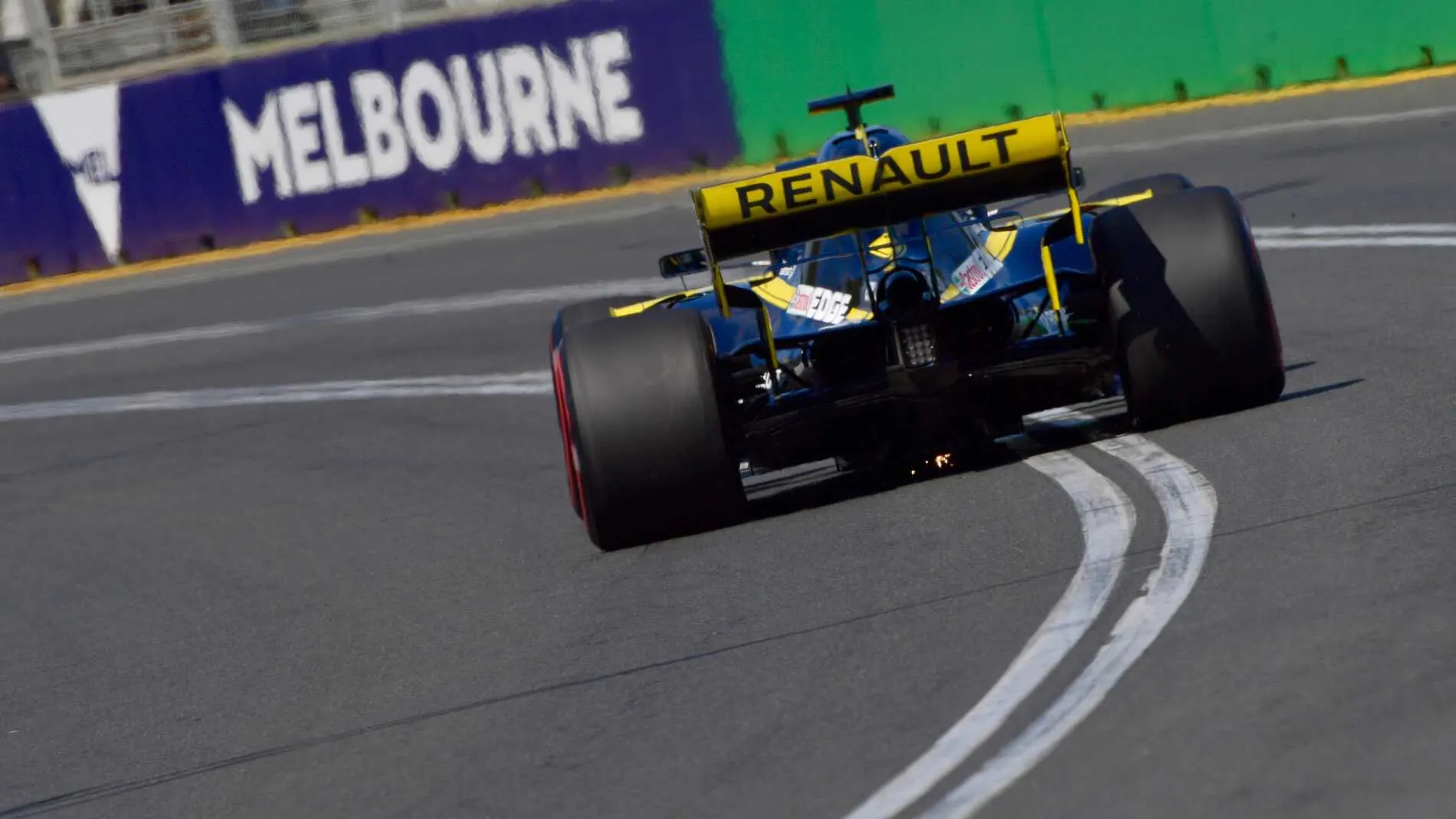 MELBOURNE GRAND PRIX CIRCUIT, AUSTRALIA - MARCH 15: Daniel Ricciardo, Renault R.S.19 during the Australian GP at Melbourne Grand Prix Circuit on March 15, 2019 in Melbourne Grand Prix Circuit, Australia. (Photo by Jerry Andre / Sutton Images)