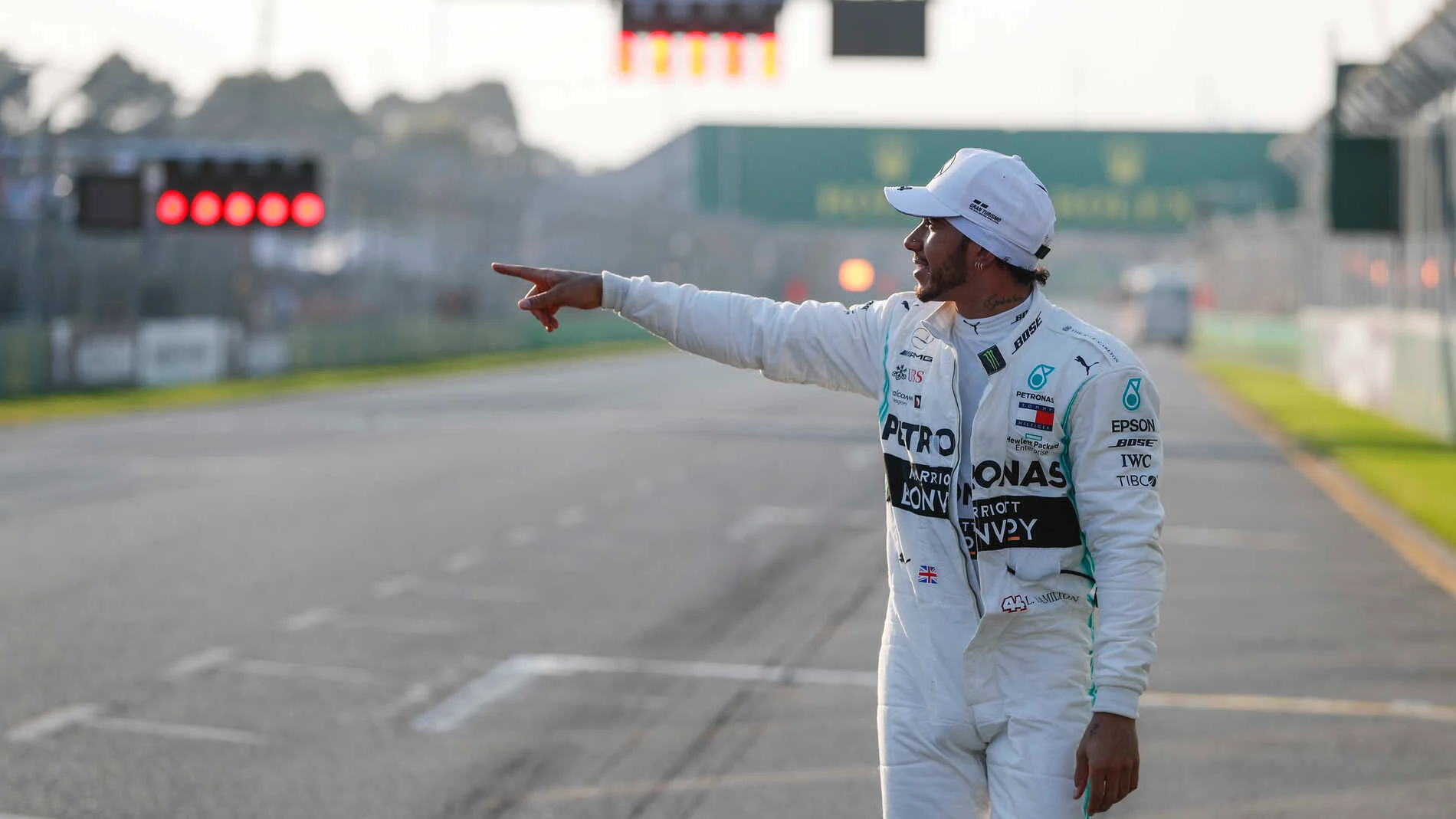 MELBOURNE GRAND PRIX CIRCUIT, AUSTRALIA - MARCH 16: Pole Sitter celebrates Lewis Hamilton, Mercedes