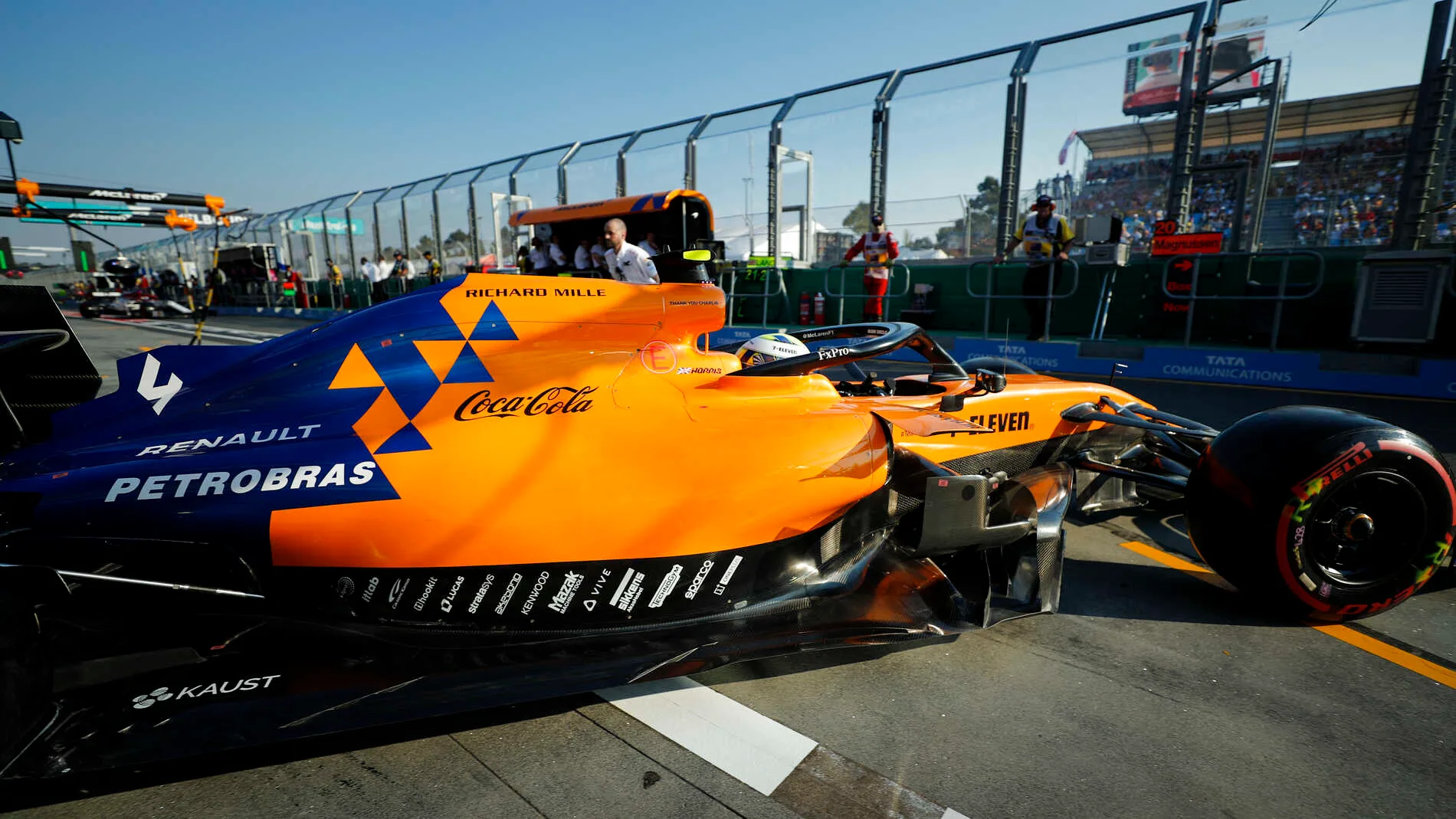 MELBOURNE GRAND PRIX CIRCUIT, AUSTRALIA - MARCH 16: Lando Norris, McLaren MCL34, leaves the garage