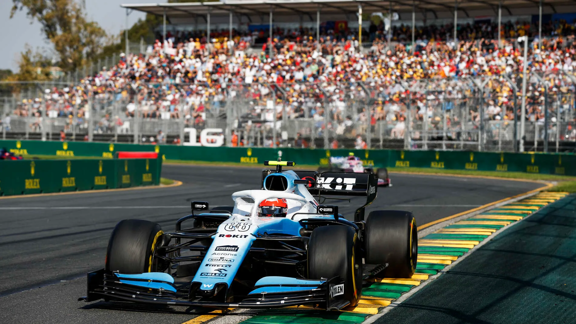 MELBOURNE GRAND PRIX CIRCUIT, AUSTRALIA - MARCH 17: Robert Kubica, Williams FW42 during the