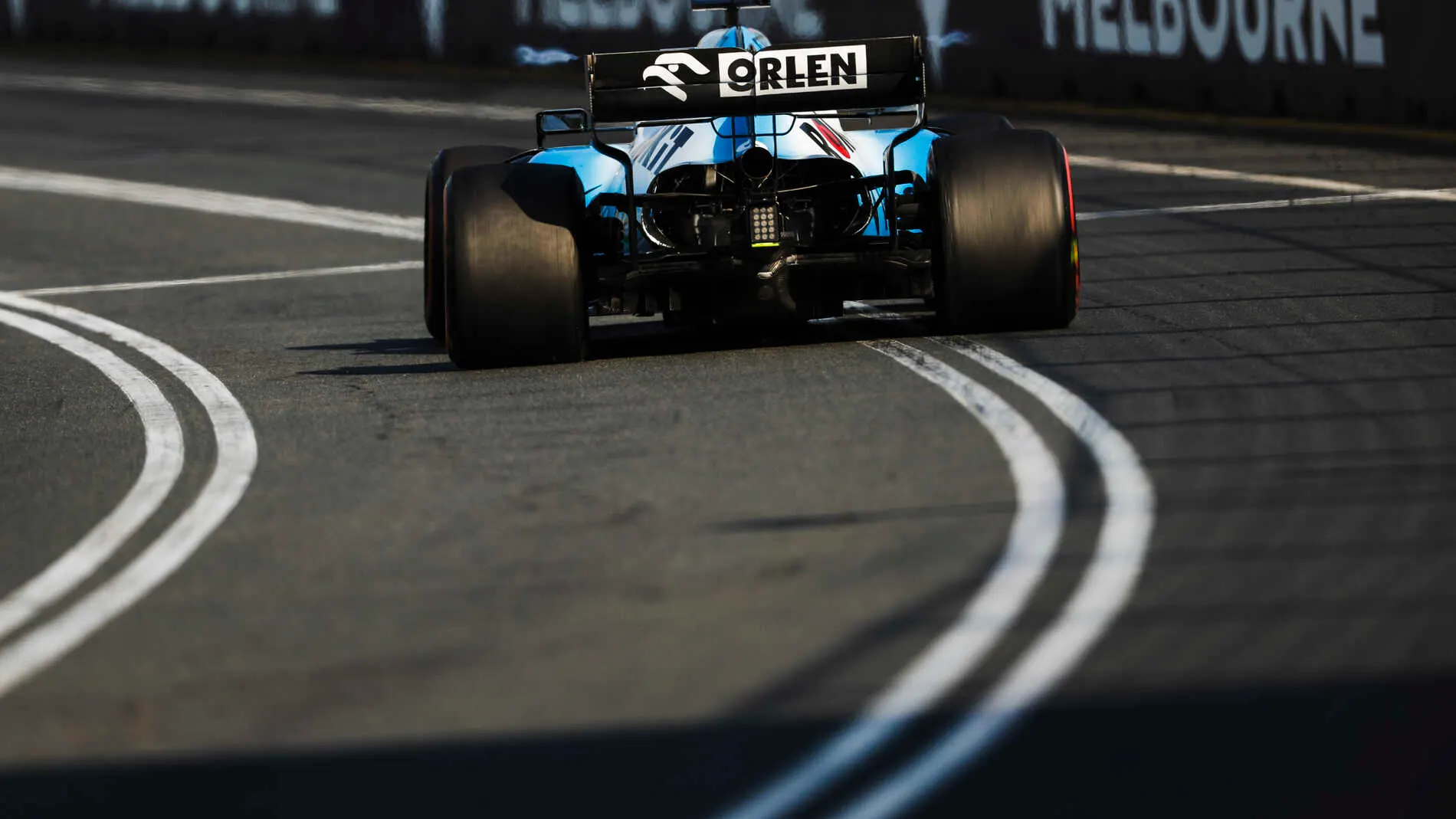 MELBOURNE GRAND PRIX CIRCUIT, AUSTRALIA - MARCH 17: George Russell, Williams Racing FW42 during the