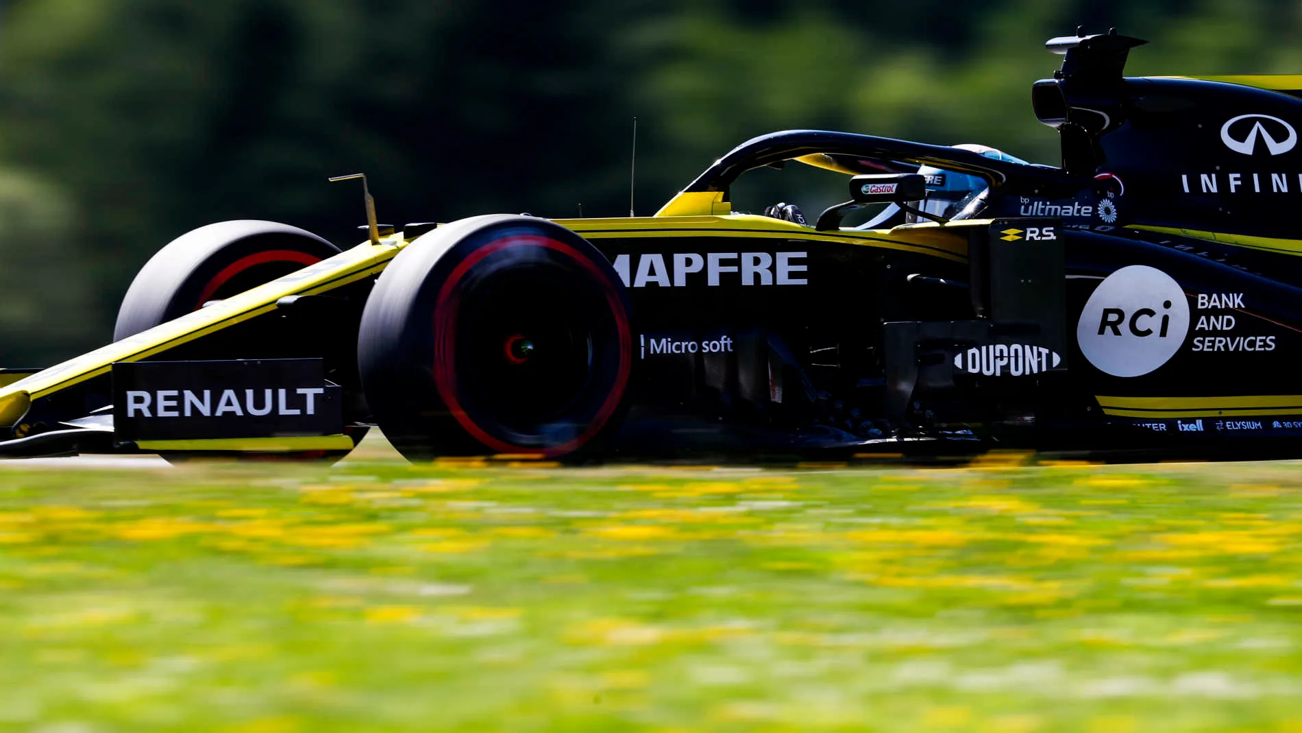RED BULL RING, AUSTRIA - JUNE 28: Daniel Ricciardo, Renault R.S.19 during the Austrian GP at Red