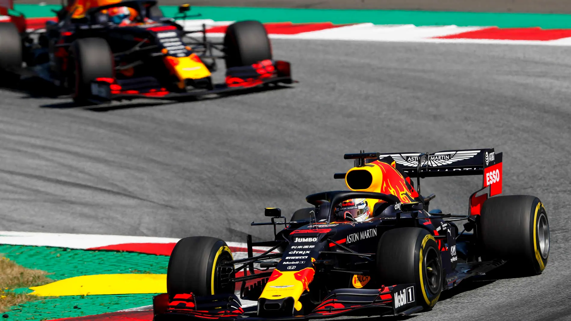 RED BULL RING, AUSTRIA - JUNE 30: Max Verstappen, Red Bull Racing RB15, leads Pierre Gasly, Red