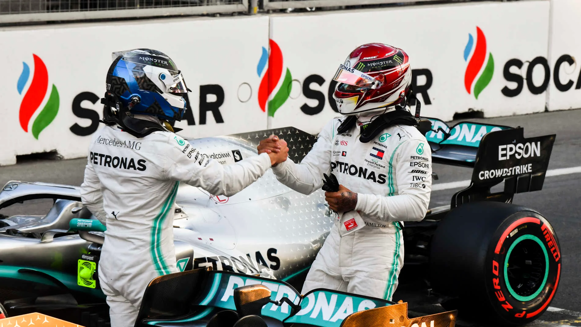 BAKU CITY CIRCUIT, AZERBAIJAN - APRIL 27: Pole Sitter Valtteri Bottas, Mercedes AMG F1 and Lewis Hamilton, Mercedes AMG F1 celebrate in Parc Ferme during the Azerbaijan GP at Baku City Circuit on April 27, 2019 in Baku City Circuit, Azerbaijan. (Photo by Mark Sutton / Sutton Images)