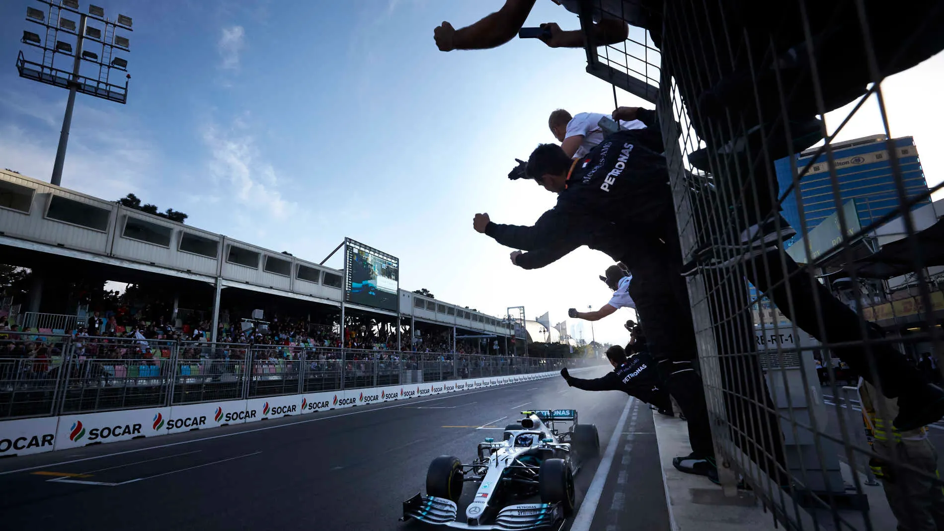 BAKU CITY CIRCUIT, AZERBAIJAN - APRIL 28: Valtteri Bottas, Mercedes AMG W10 during the Azerbaijan