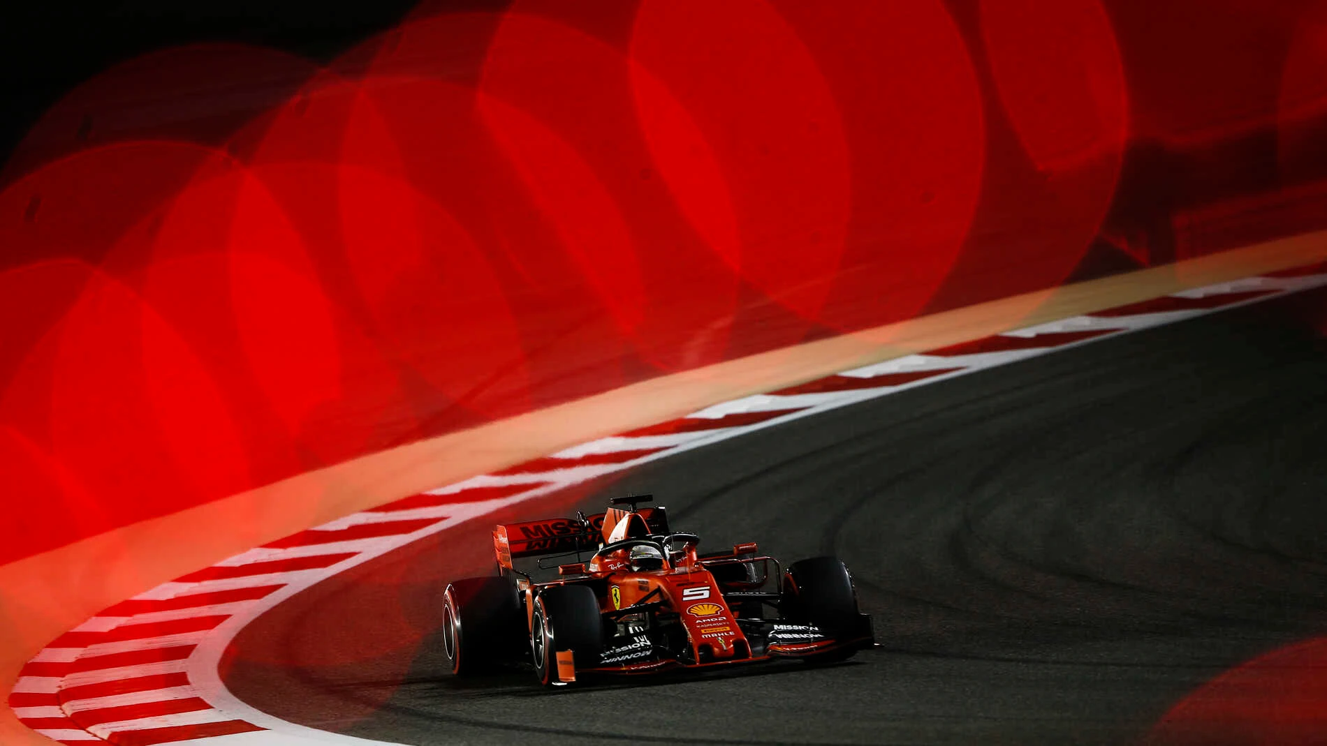 BAHRAIN INTERNATIONAL CIRCUIT, BAHRAIN - MARCH 29: Sebastian Vettel, Ferrari SF90 during the