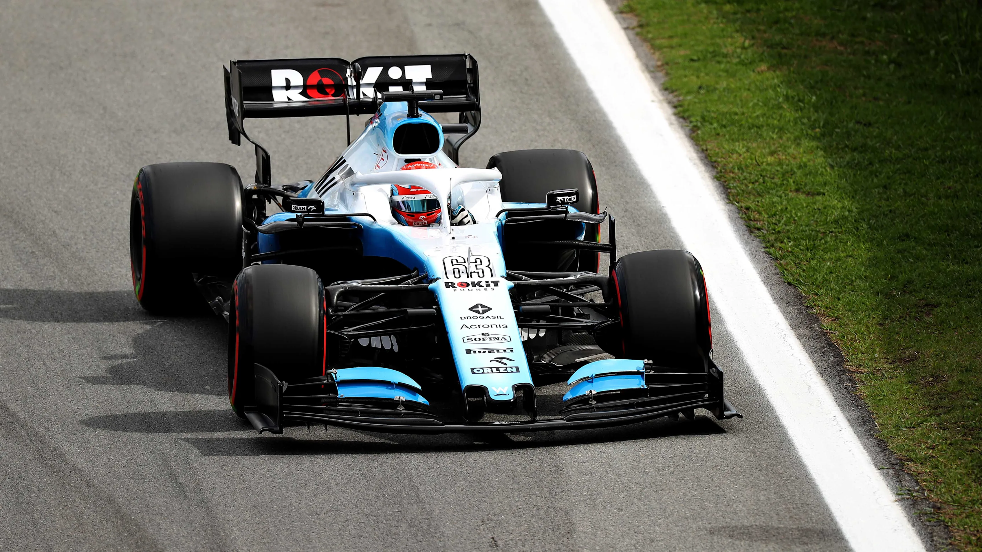 SAO PAULO, BRAZIL - NOVEMBER 16: George Russell of Great Britain driving the (63) Rokit Williams Racing FW42 Mercedes on track during qualifying for the F1 Grand Prix of Brazil at Autodromo Jose Carlos Pace on November 16, 2019 in Sao Paulo, Brazil. (Photo by Robert Cianflone/Getty Images)