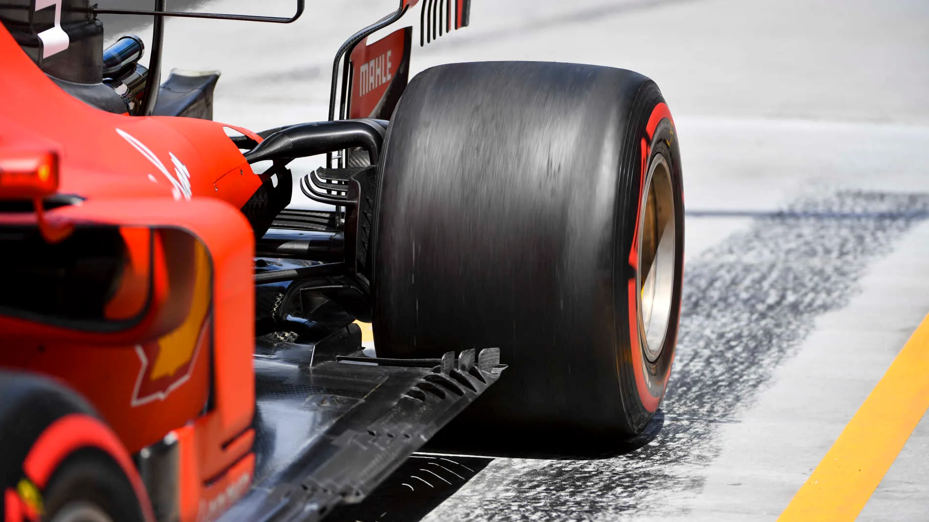 CIRCUIT GILLES-VILLENEUVE, CANADA - JUNE 08: Sebastian Vettel, Ferrari SF90, spins his rears in the