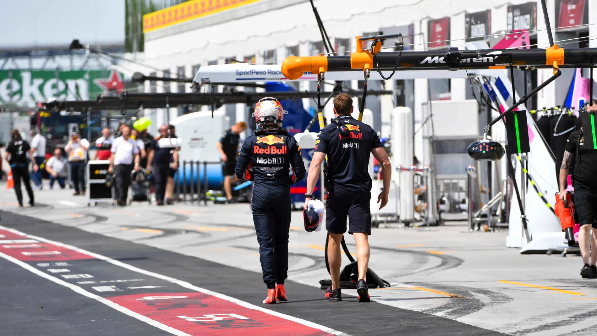 CIRCUIT GILLES-VILLENEUVE, CANADA - JUNE 08: Max Verstappen, Red Bull Racing during the Canadian GP at Circuit Gilles-Villeneuve on June 08, 2019 in Circuit Gilles-Villeneuve, Canada. (Photo by Mark Sutton / Sutton Images)