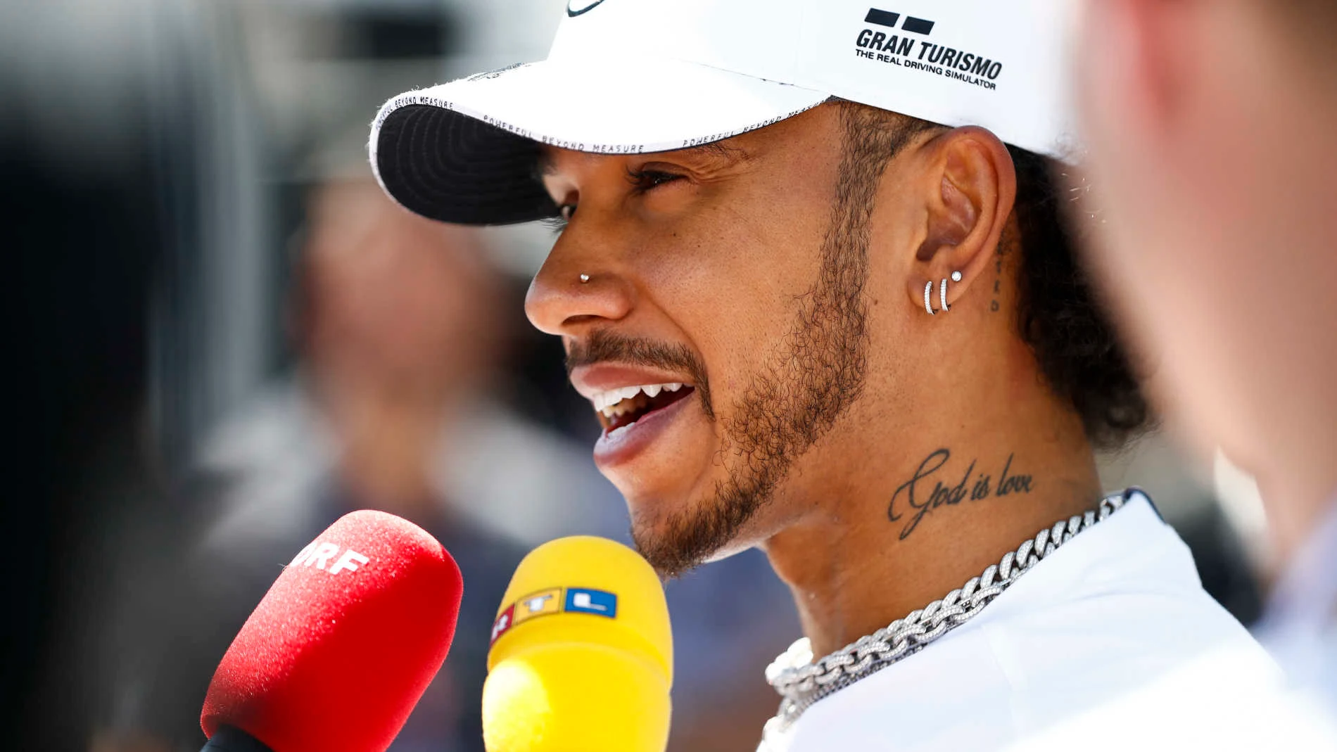 CIRCUIT GILLES-VILLENEUVE, CANADA - JUNE 06: Lewis Hamilton, Mercedes AMG F1 speaks to the media
