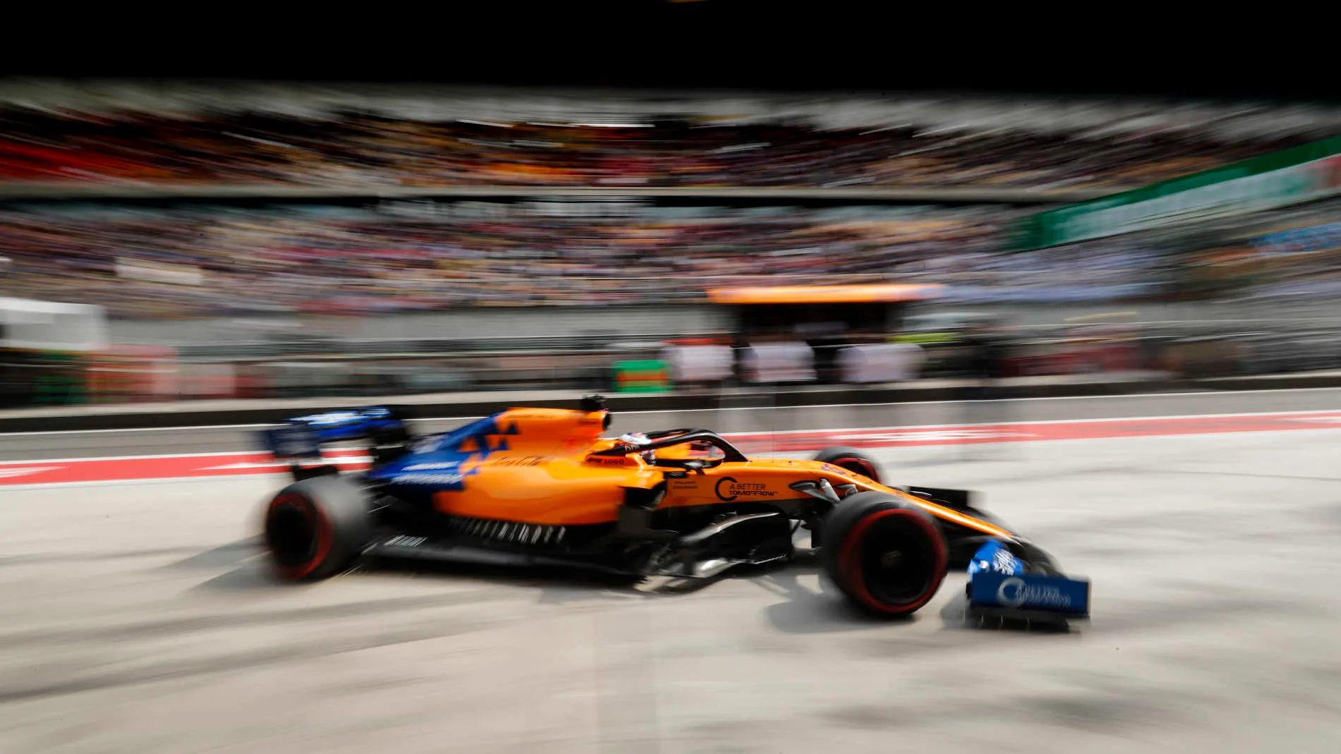 SHANGHAI INTERNATIONAL CIRCUIT, CHINA - APRIL 13: Carlos Sainz Jr., McLaren MCL34 during the