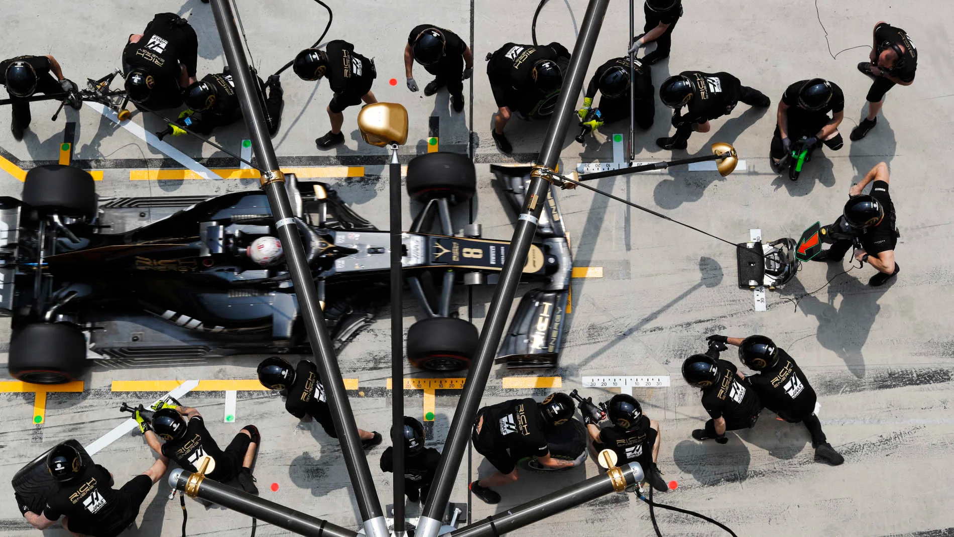 SHANGHAI INTERNATIONAL CIRCUIT, CHINA - APRIL 12: Romain Grosjean, Haas VF-19, makes a stop during practice during the Chinese GP at Shanghai International Circuit on April 12, 2019 in Shanghai International Circuit, China. (Photo by Steven Tee / LAT Images)
