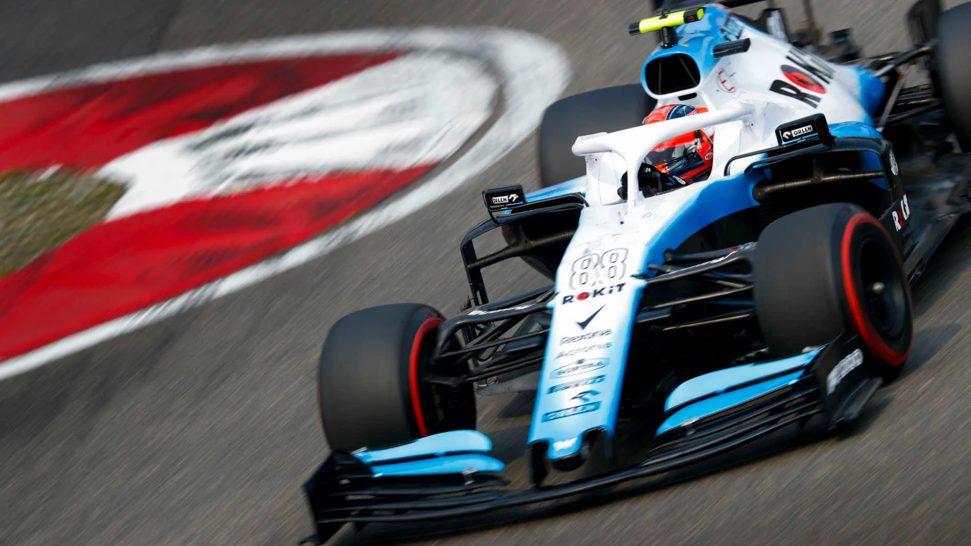 SHANGHAI INTERNATIONAL CIRCUIT, CHINA - APRIL 12: Robert Kubica, Williams FW42 during the Chinese