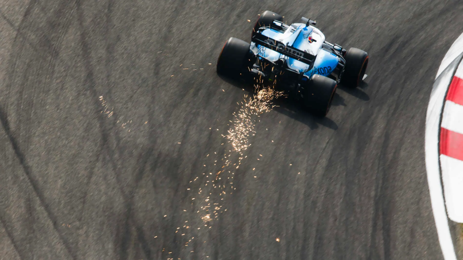 SHANGHAI INTERNATIONAL CIRCUIT, CHINA - APRIL 13: George Russell, Williams Racing FW42 during the