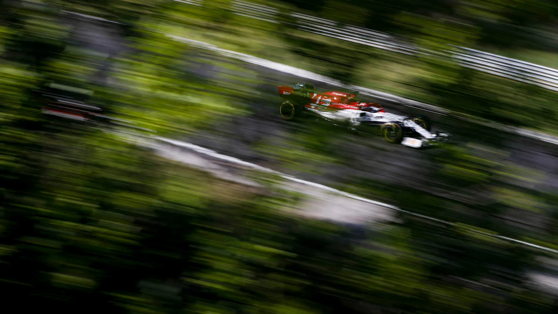 HUNGARORING, HUNGARY - AUGUST 04: Kimi Raikkonen, Alfa Romeo Racing C38 during the Hungarian GP at Hungaroring on August 04, 2019 in Hungaroring, Hungary. (Photo by Zak Mauger / LAT Images)