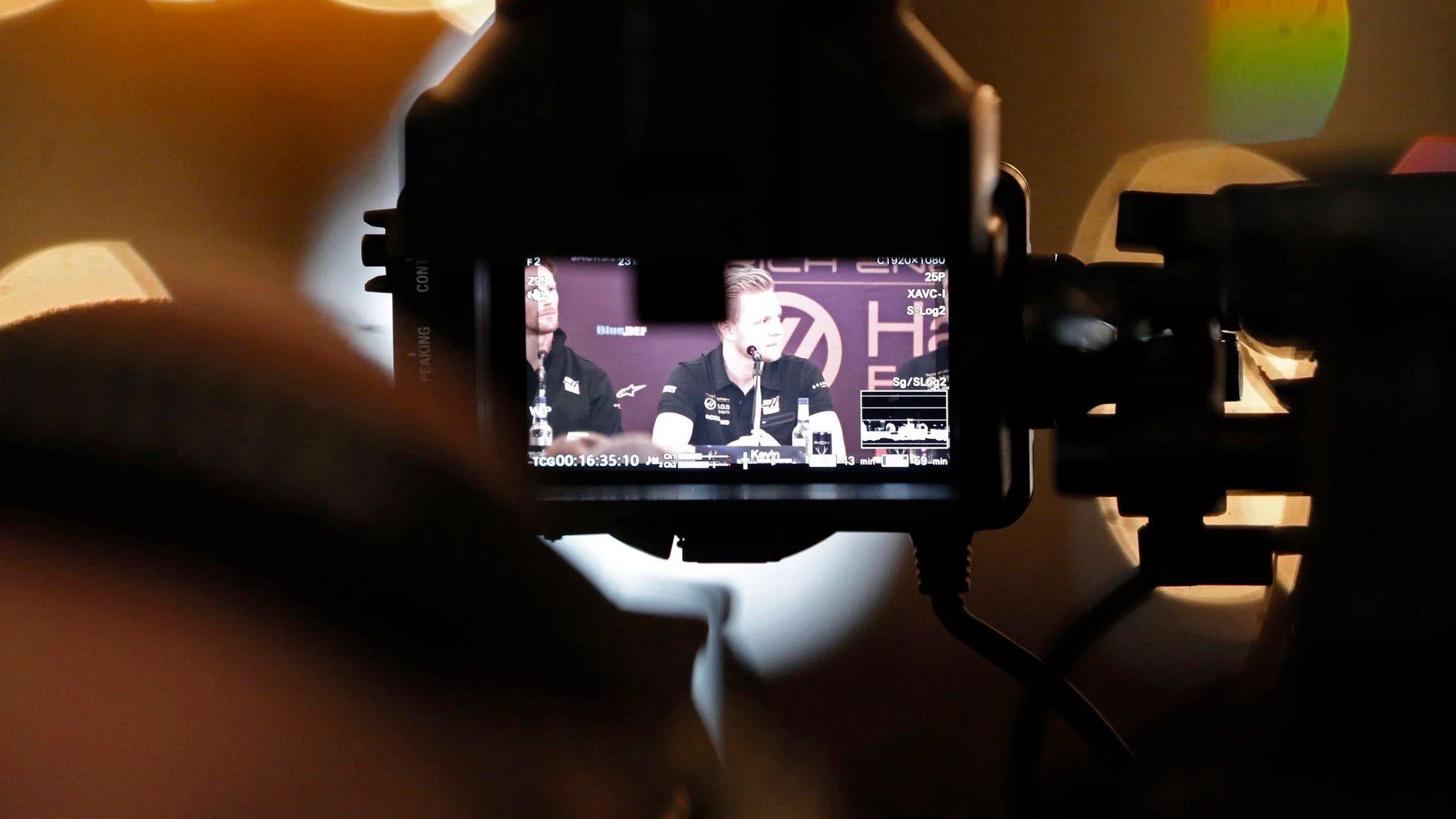 THE ROYAL AUTOMOBILE CLUB, UNITED KINGDOM - FEBRUARY 07: Kevin Magnussen, Haas F1 Team in the Press