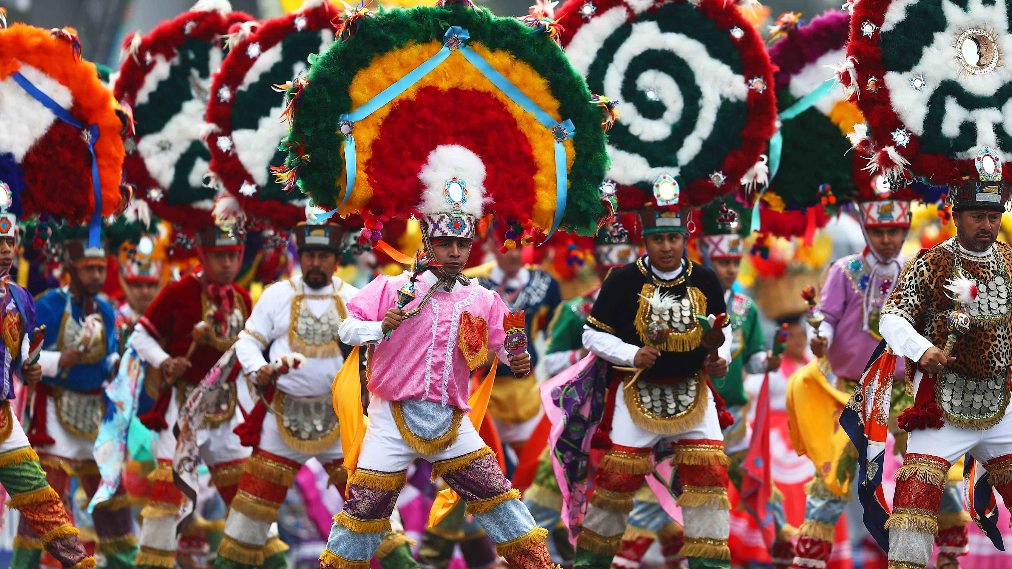 MEXICO CITY, MEXICO - OCTOBER 27: Mexican performers entertain the crowd before the F1 Grand Prix
