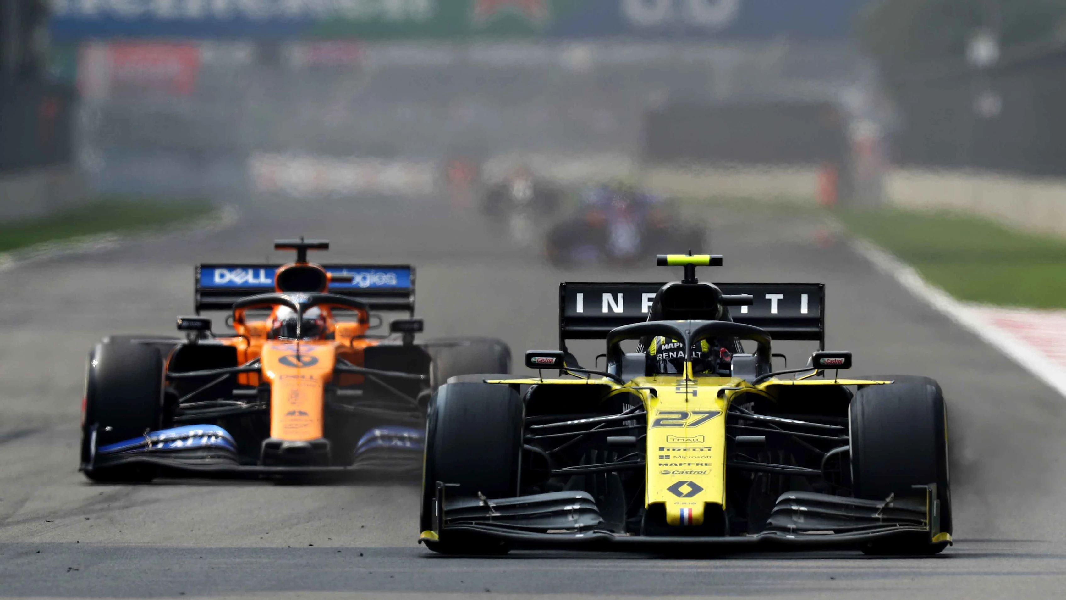 MEXICO CITY, MEXICO - OCTOBER 27: Nico Hulkenberg of Germany driving the (27) Renault Sport Formula