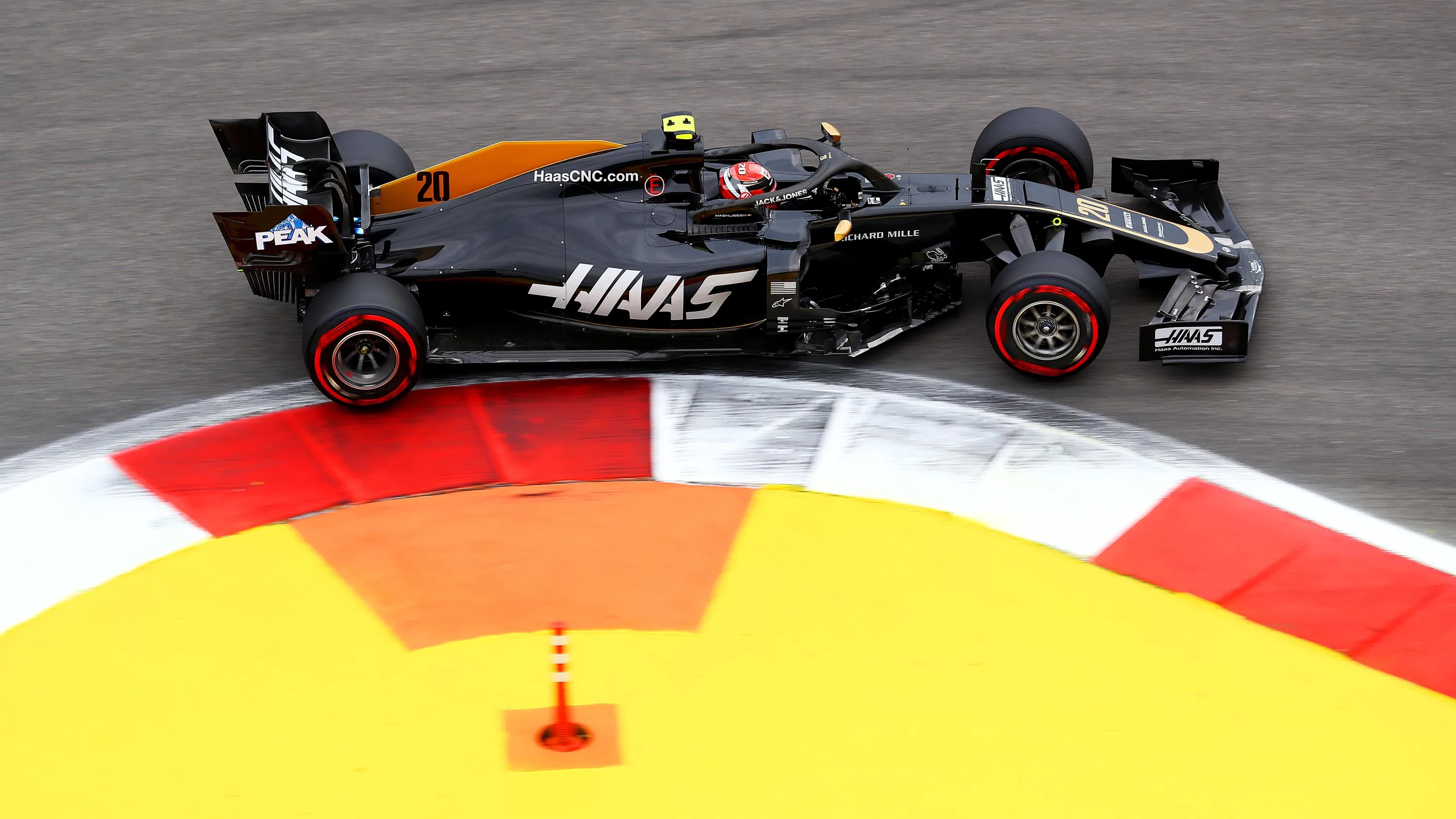 SOCHI, RUSSIA - SEPTEMBER 27: Kevin Magnussen of Denmark driving the (20) Haas F1 Team VF-19