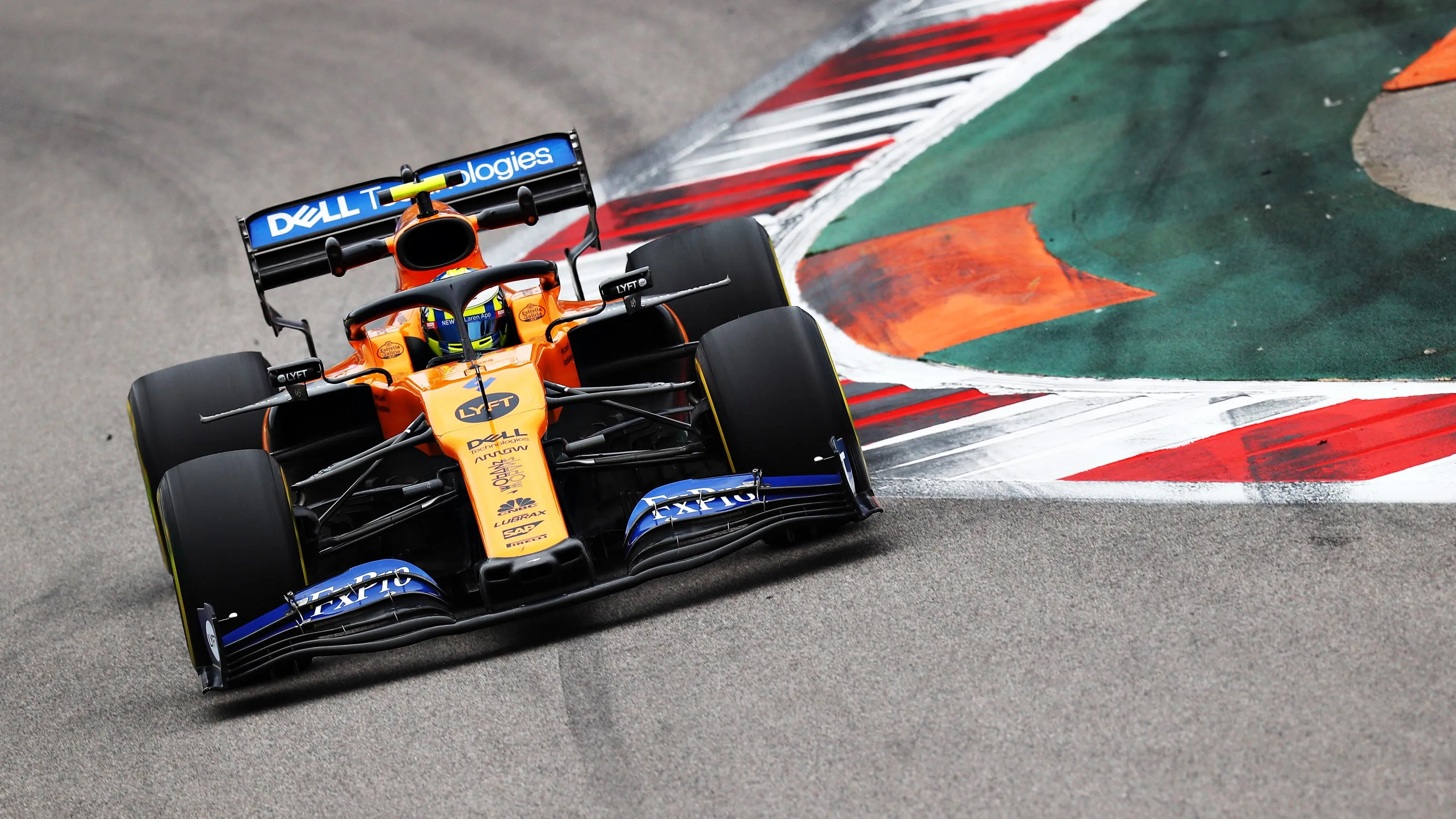 SOCHI, RUSSIA - SEPTEMBER 27: Lando Norris of Great Britain driving the (4) McLaren F1 Team MCL34