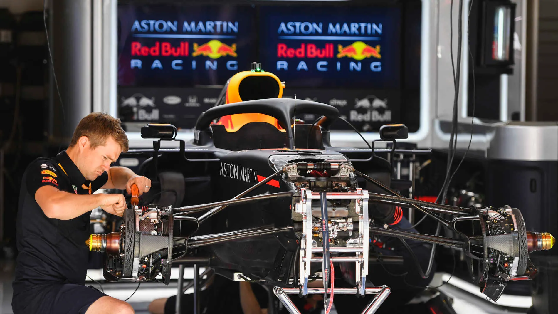CIRCUIT DE BARCELONA-CATALUNYA, SPAIN - MAY 09: Mechanics working on Red Bull Racing RB15 during