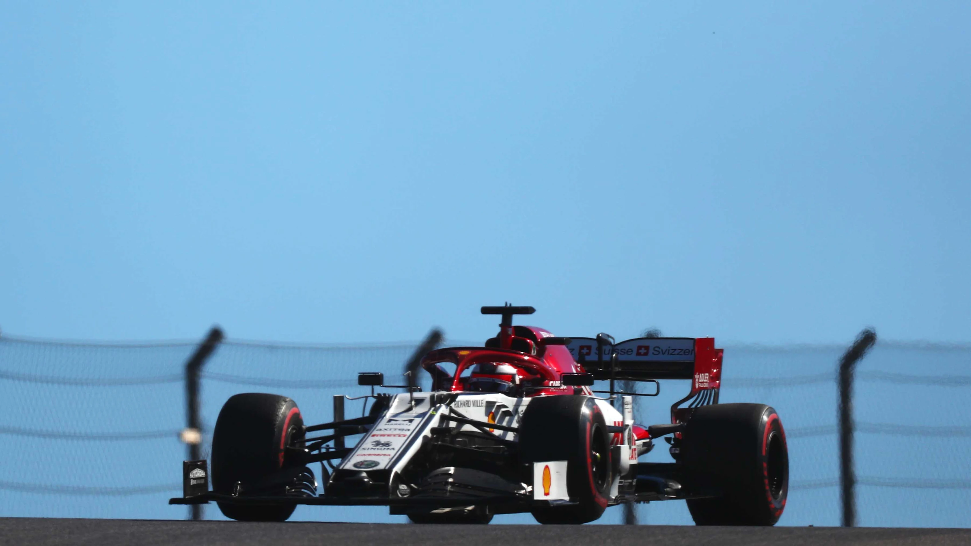 AUSTIN, TEXAS - NOVEMBER 03: Kimi Raikkonen of Finland driving the (7) Alfa Romeo Racing C38 Ferrari on track during the F1 Grand Prix of USA at Circuit of The Americas on November 03, 2019 in Austin, Texas. (Photo by Dan Istitene/Getty Images)