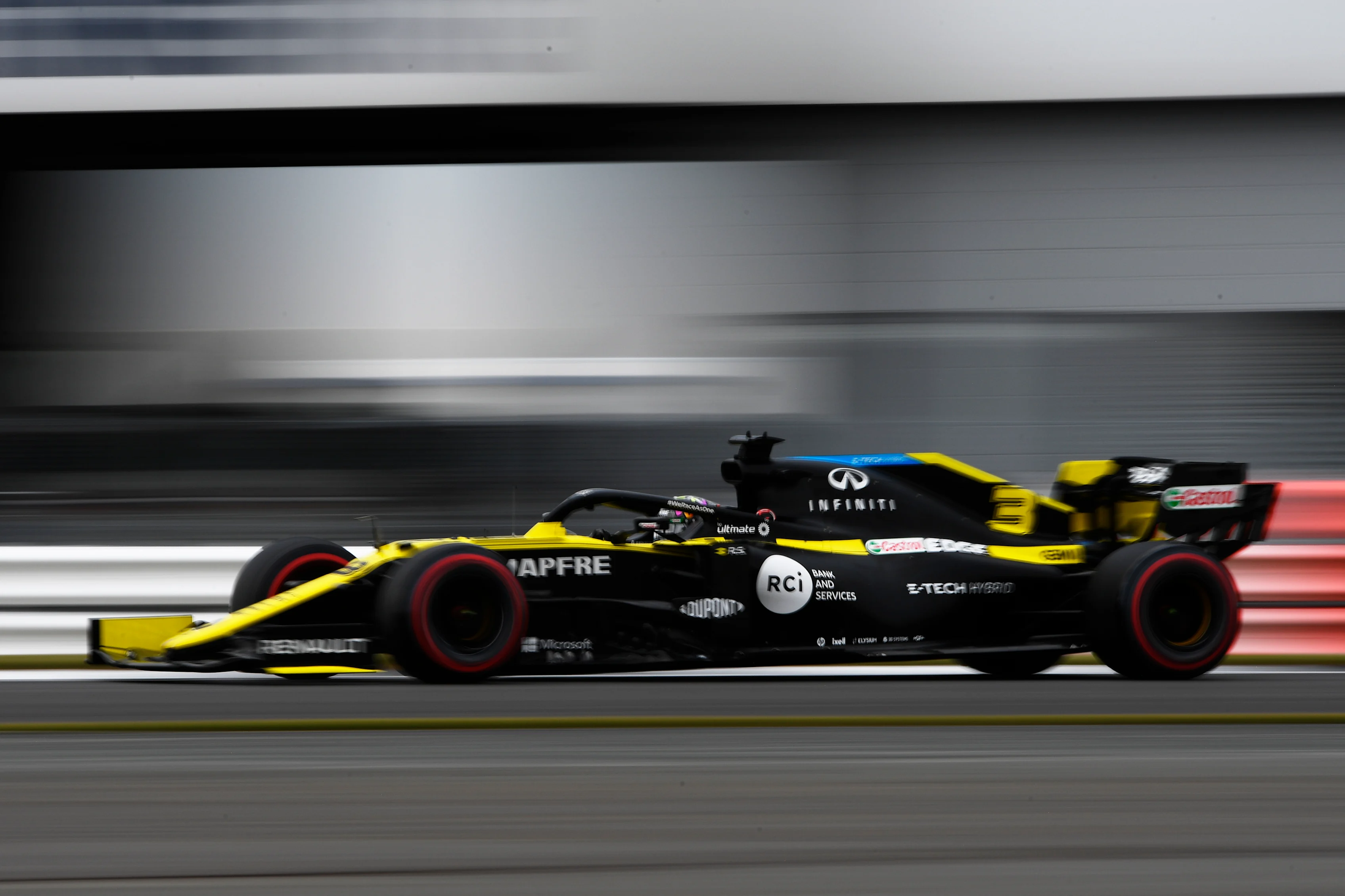 NORTHAMPTON, ENGLAND - AUGUST 07: Daniel Ricciardo of Australia driving the (3) Renault Sport