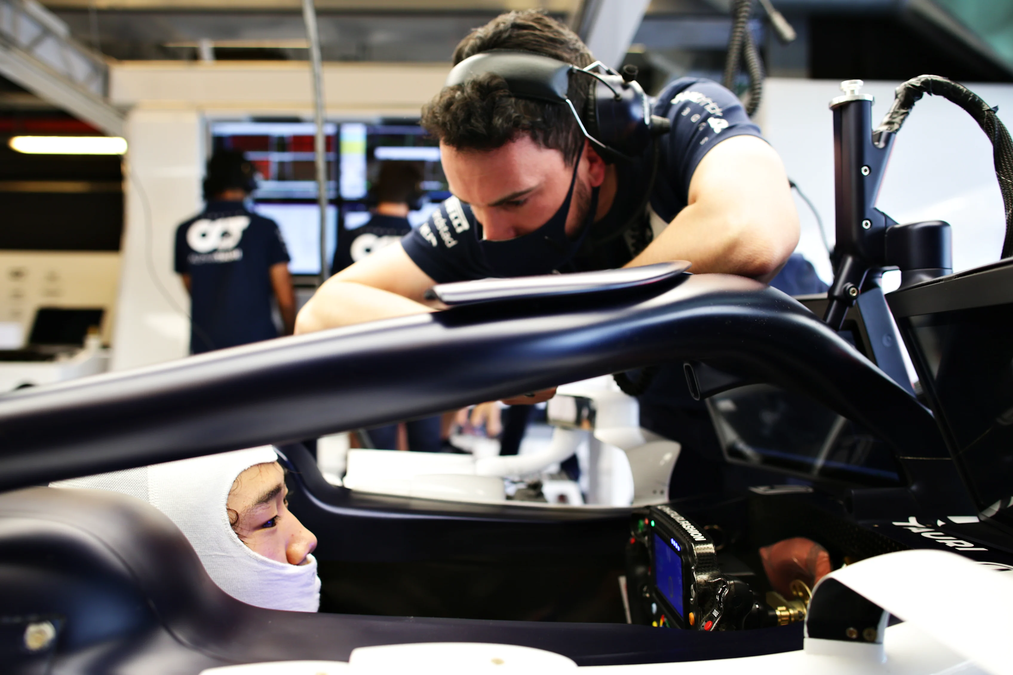 ABU DHABI, UNITED ARAB EMIRATES - DECEMBER 15: Yuki Tsunoda of Japan and Scuderia AlphaTauri