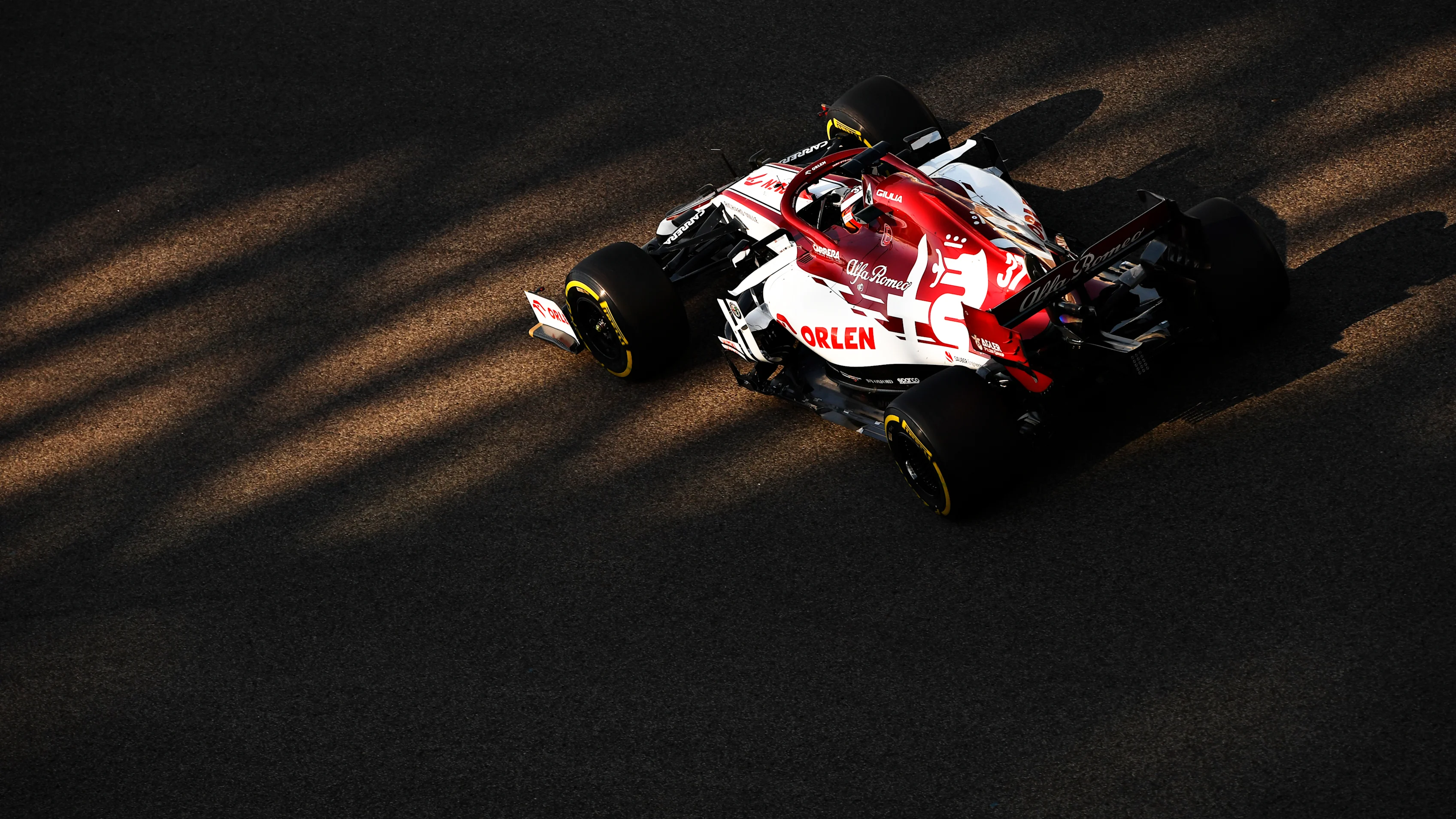 ABU DHABI, UNITED ARAB EMIRATES - DECEMBER 15: Callum Ilott of Great Britain driving the Alfa Romeo