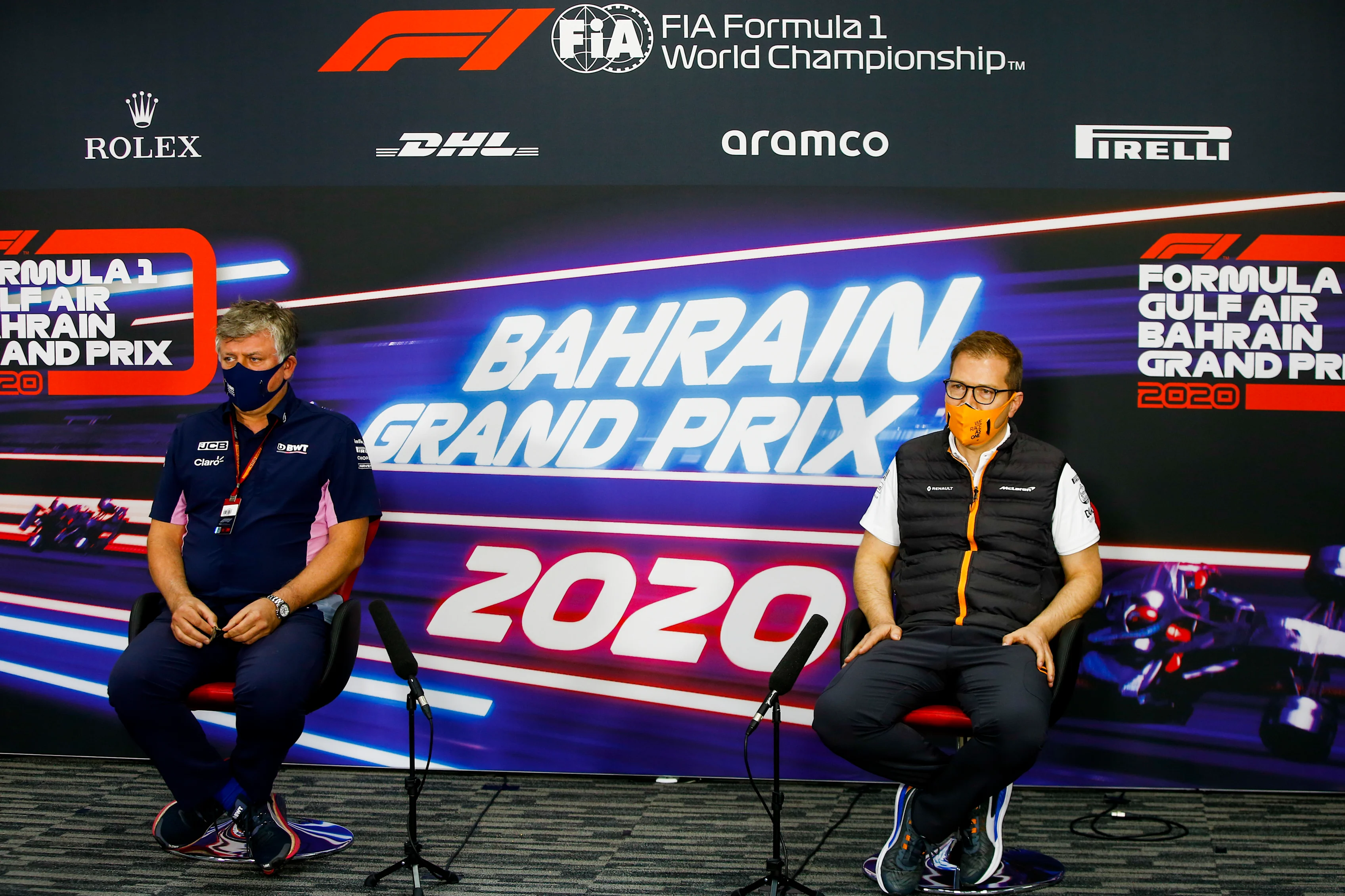 BAHRAIN, BAHRAIN - NOVEMBER 27: Otmar Szafnauer, Team Principal and Chief Executive Officer of