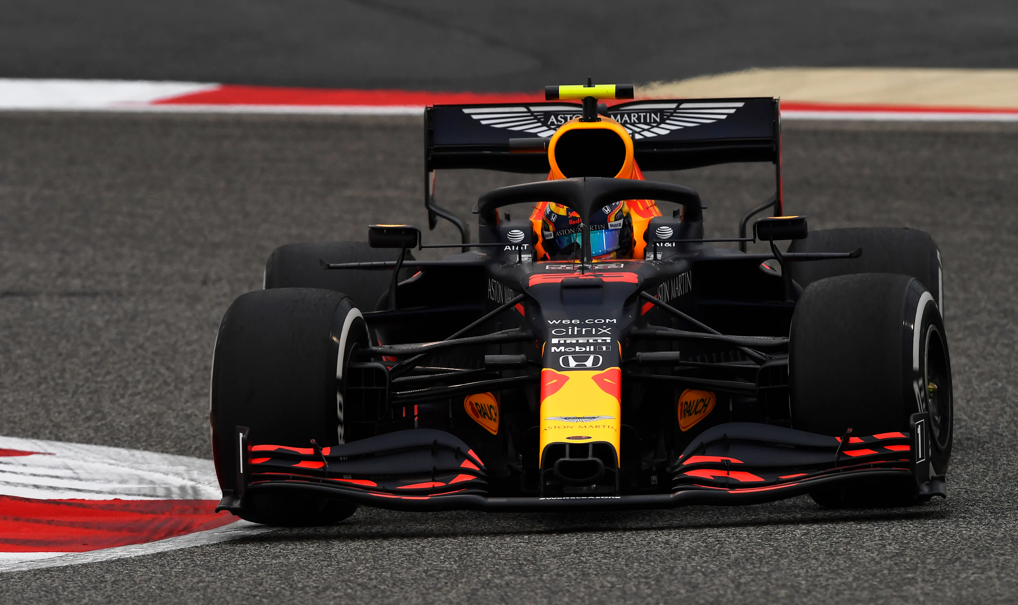 BAHRAIN, BAHRAIN - NOVEMBER 27: Alexander Albon of Thailand driving the (23) Aston Martin Red Bull