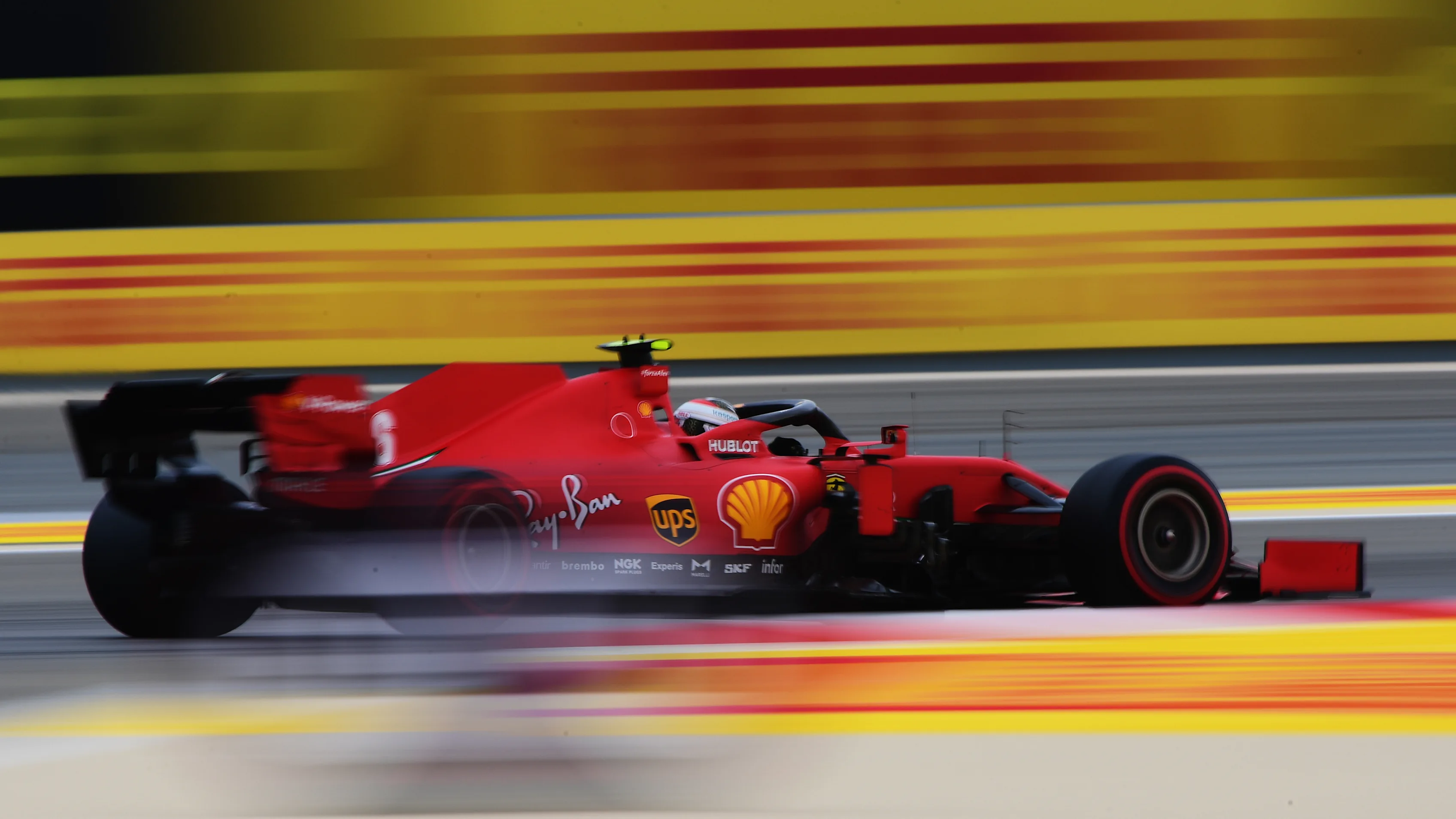 BAHRAIN, BAHRAIN - NOVEMBER 28: Charles Leclerc of Monaco driving the (16) Scuderia Ferrari SF1000