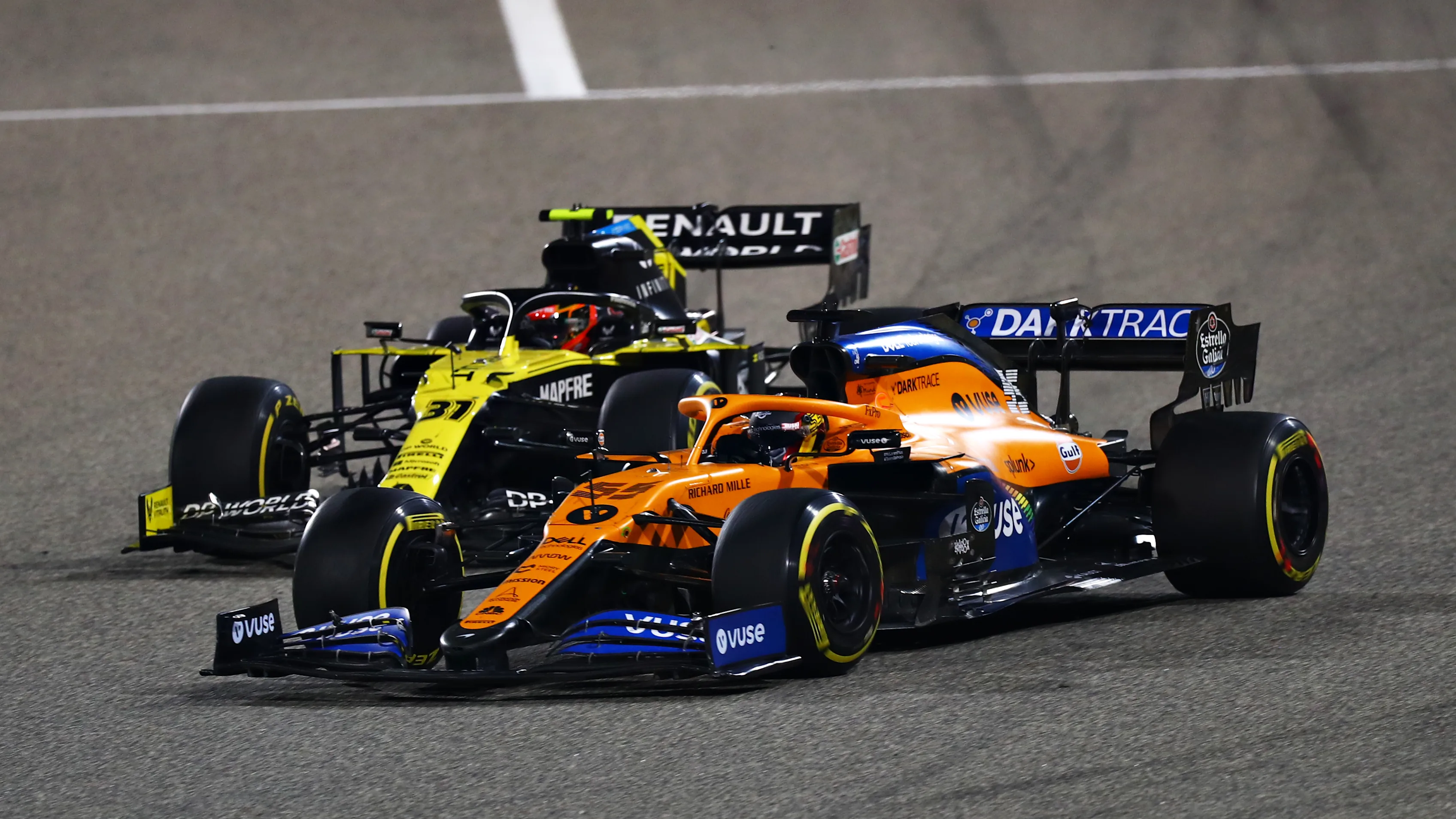 BAHRAIN, BAHRAIN - NOVEMBER 29: Carlos Sainz of Spain driving the (55) McLaren F1 Team MCL35