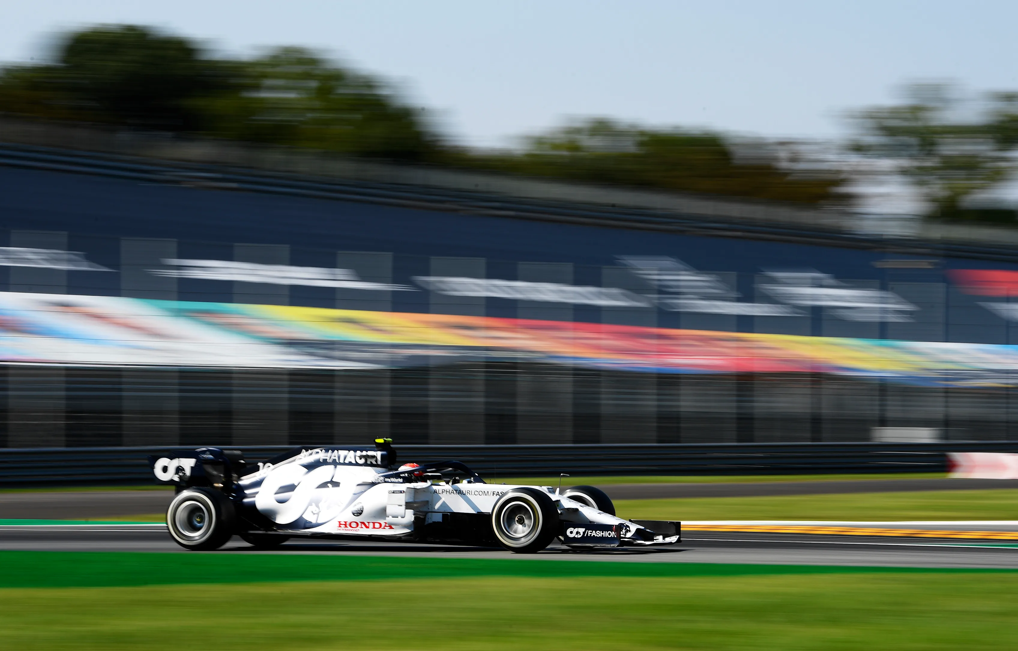 MONZA, ITALY - SEPTEMBER 06: Pierre Gasly of France driving the (10) Scuderia AlphaTauri AT01 Honda