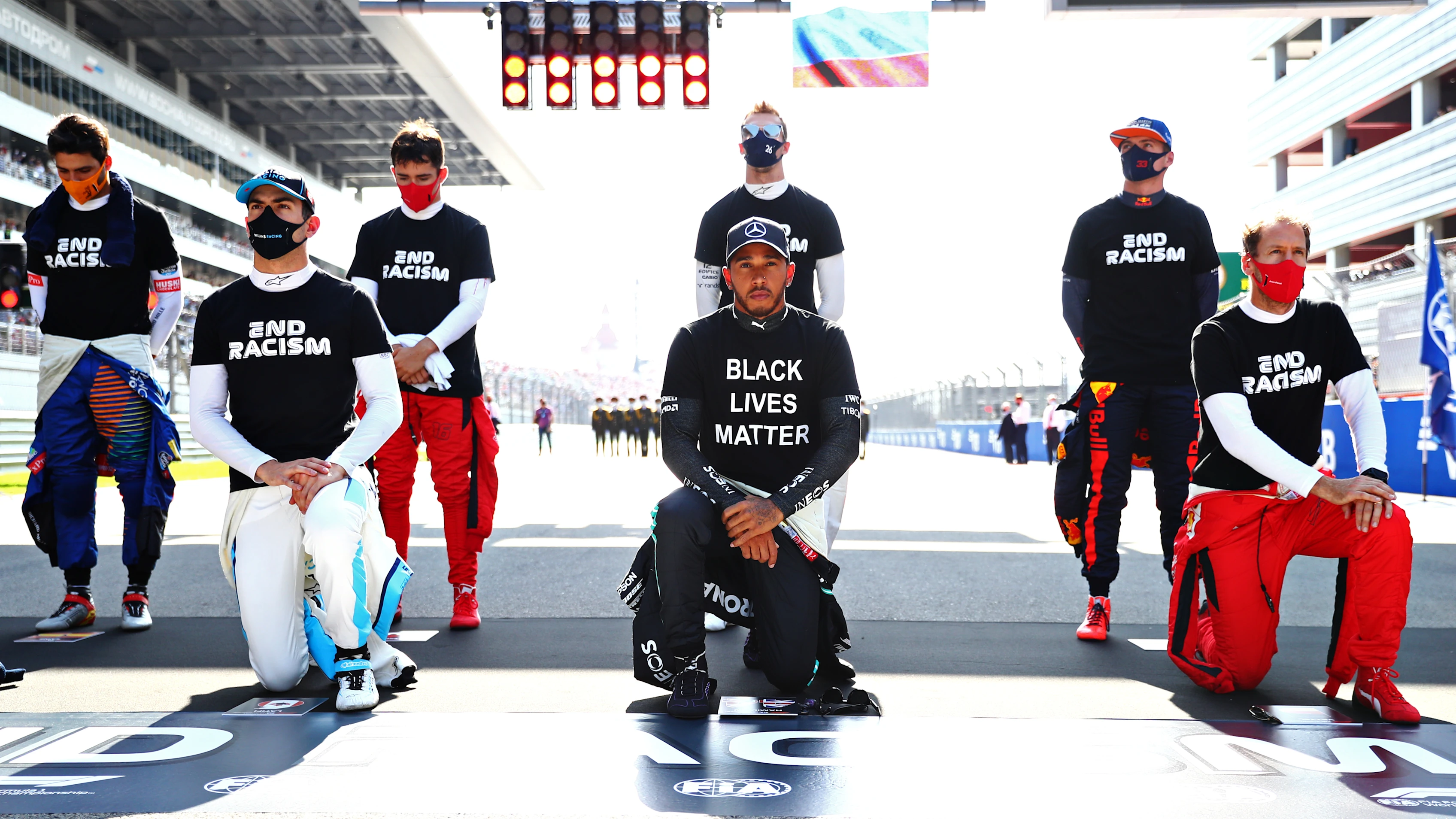 SOCHI, RUSSIA - SEPTEMBER 27: Nicholas Latifi of Canada and Williams, Lewis Hamilton of Great
