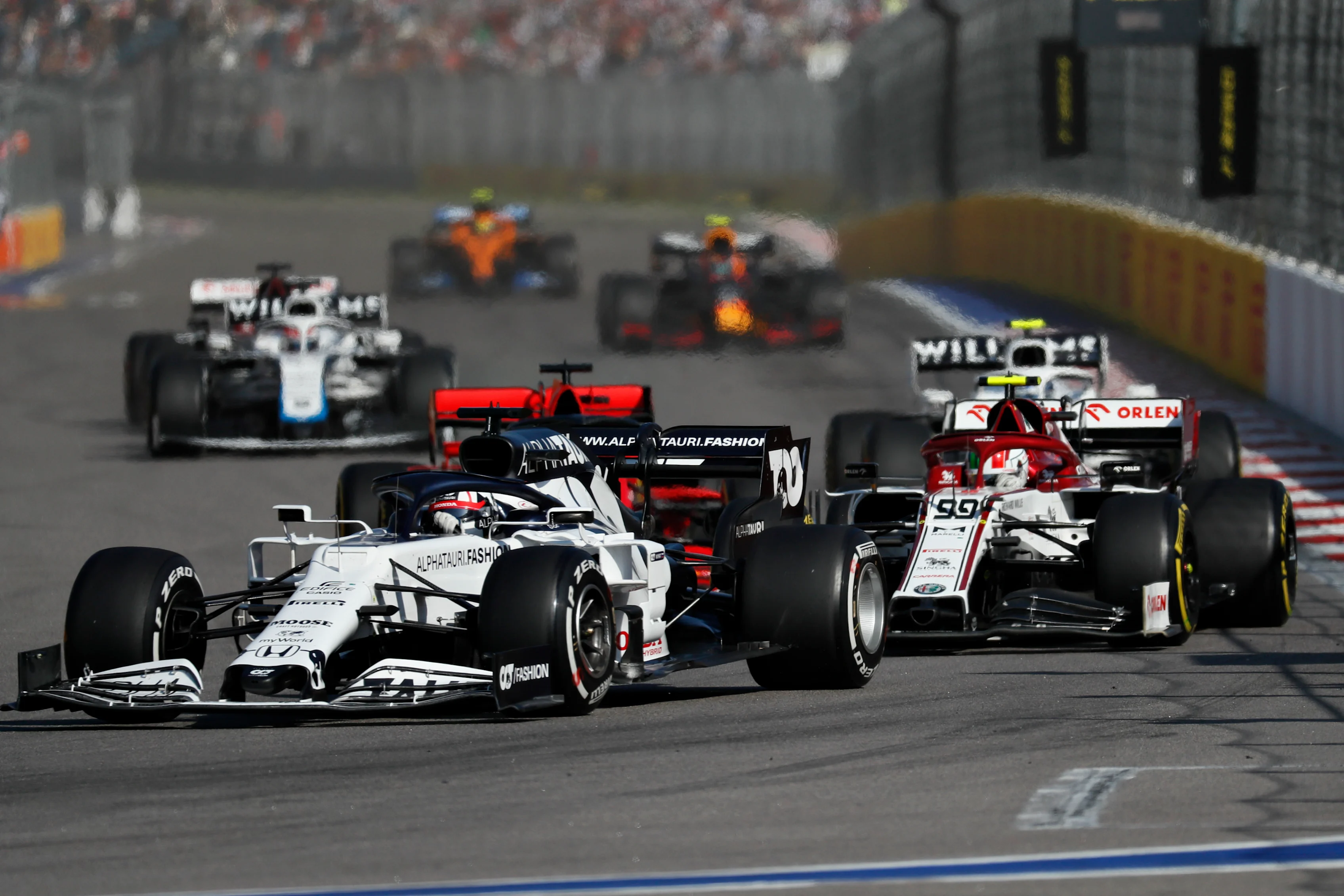 SOCHI, RUSSIA - SEPTEMBER 27: Daniil Kvyat of Russia driving the (26) Scuderia AlphaTauri AT01