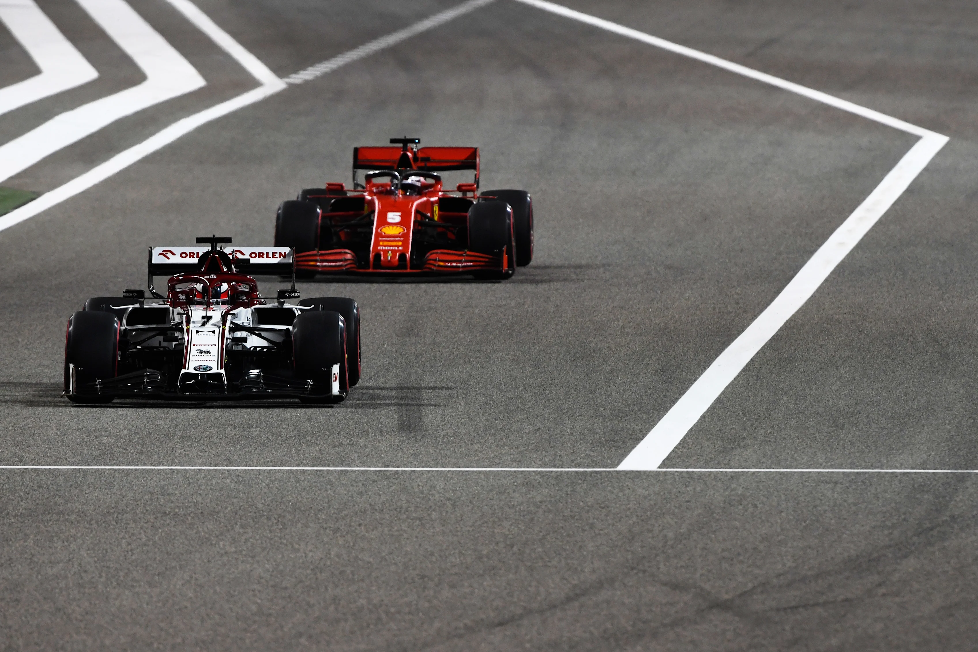 BAHRAIN, BAHRAIN - DECEMBER 04: Kimi Raikkonen of Finland driving the (7) Alfa Romeo Racing C39